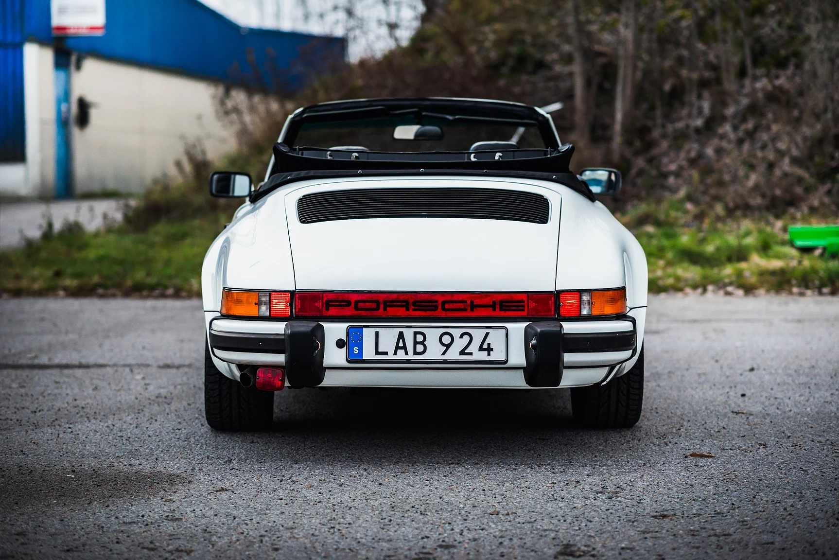 Exterior image of 1983 Porsche 911 SC (6)