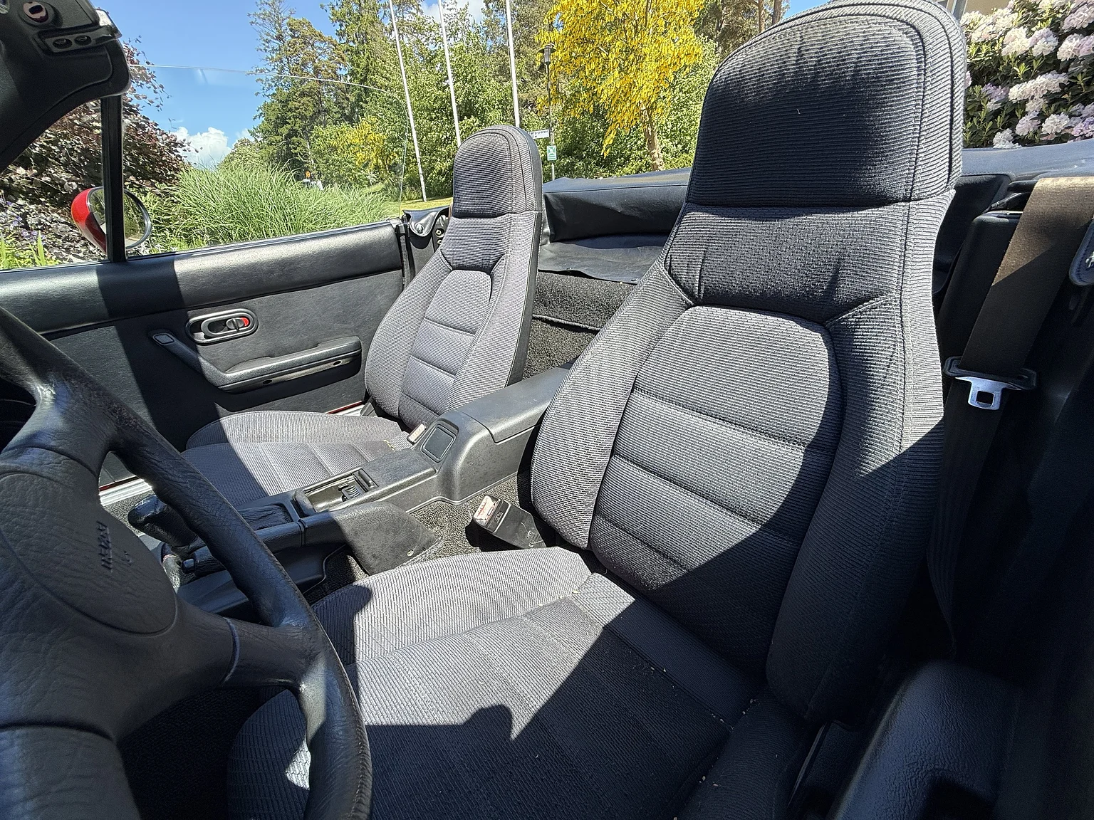 Innenraumfoto von 1991 Mazda MX-5 Miata (13)