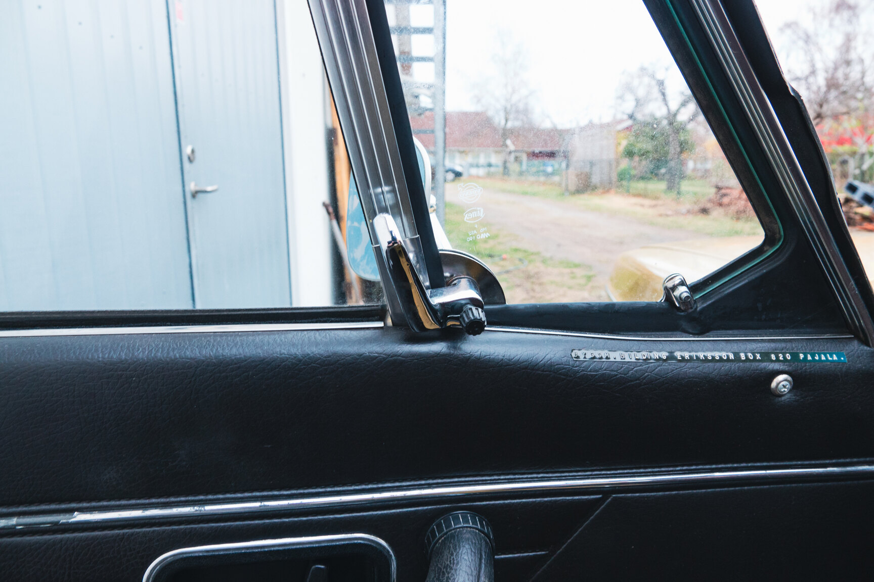 Interiörbild 1971 Volvo 144 2.0 Automat