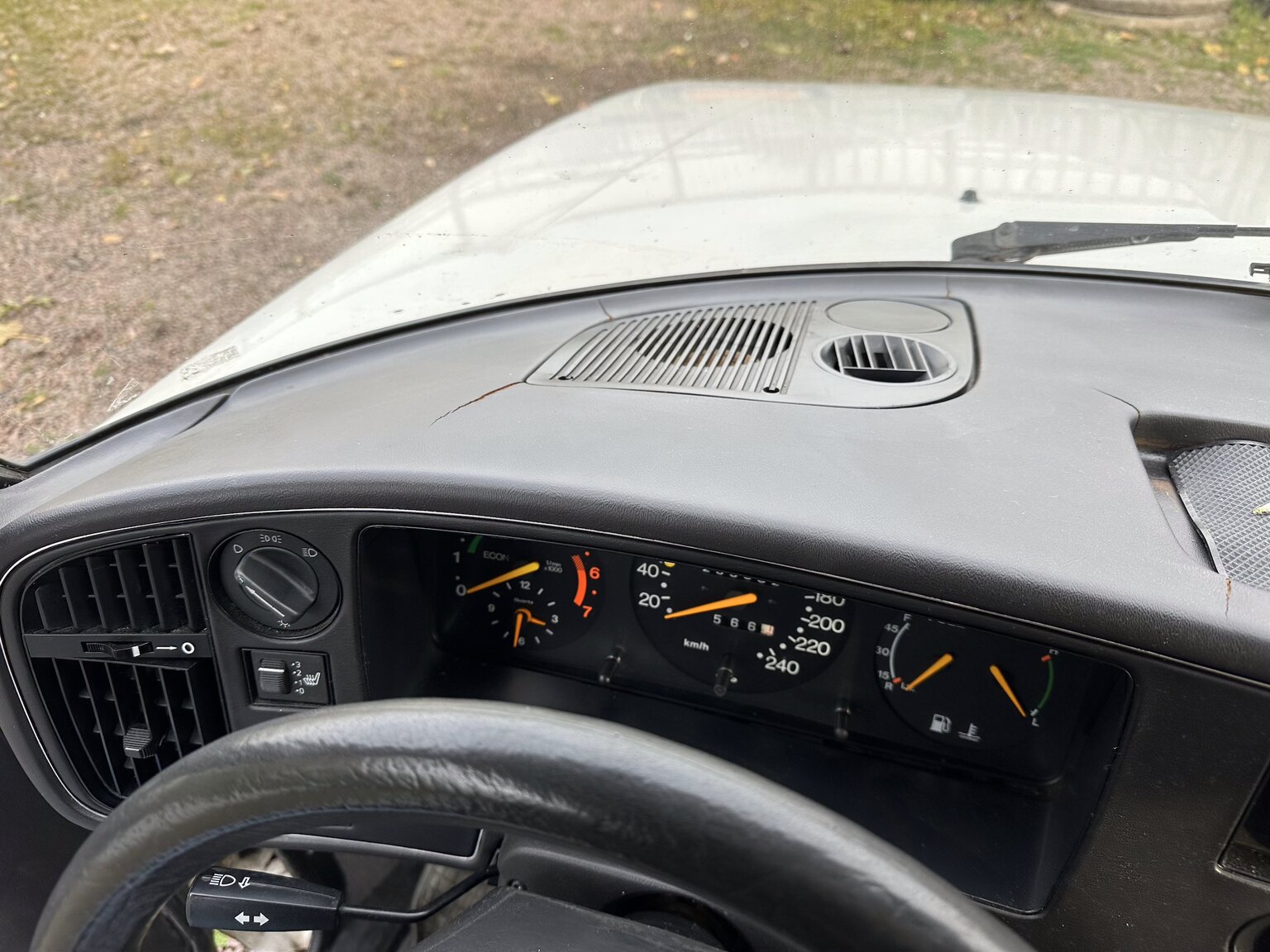 Interior image of 1991 Saab 900 Turbo