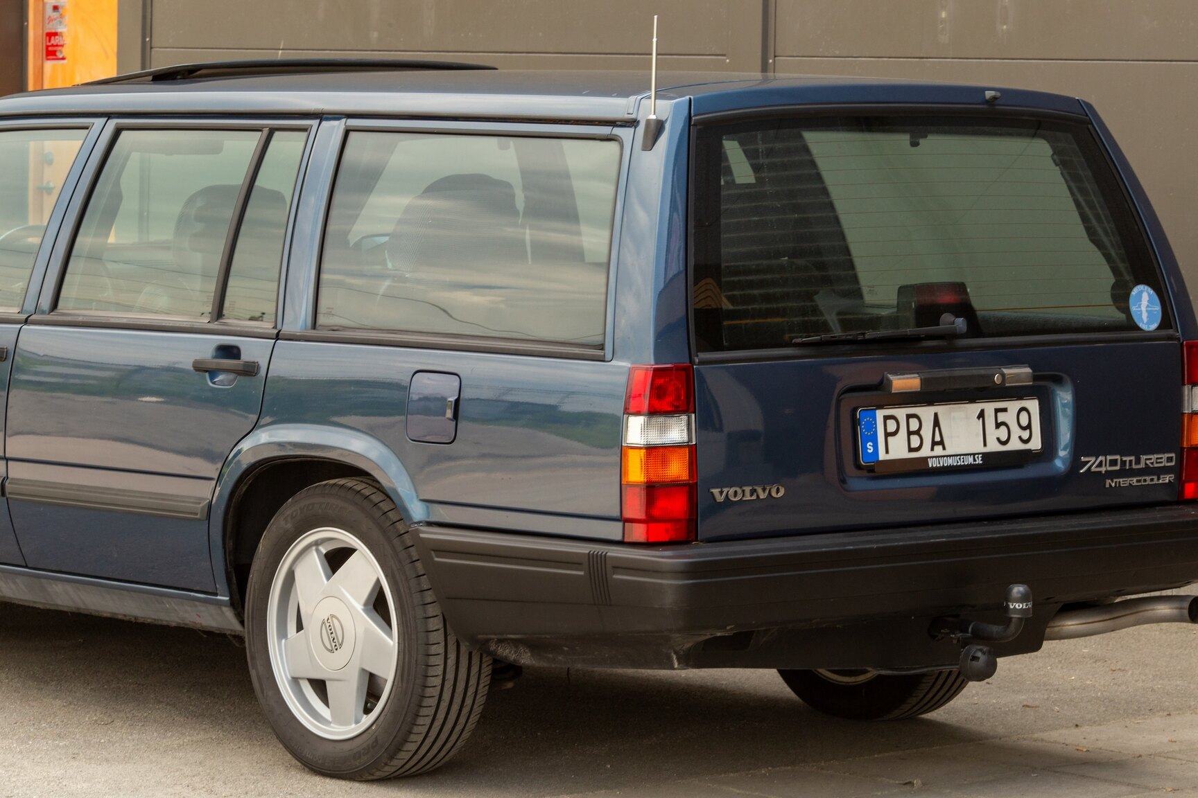 Exteriörbild på 1990 Volvo 745 Turbo (23)