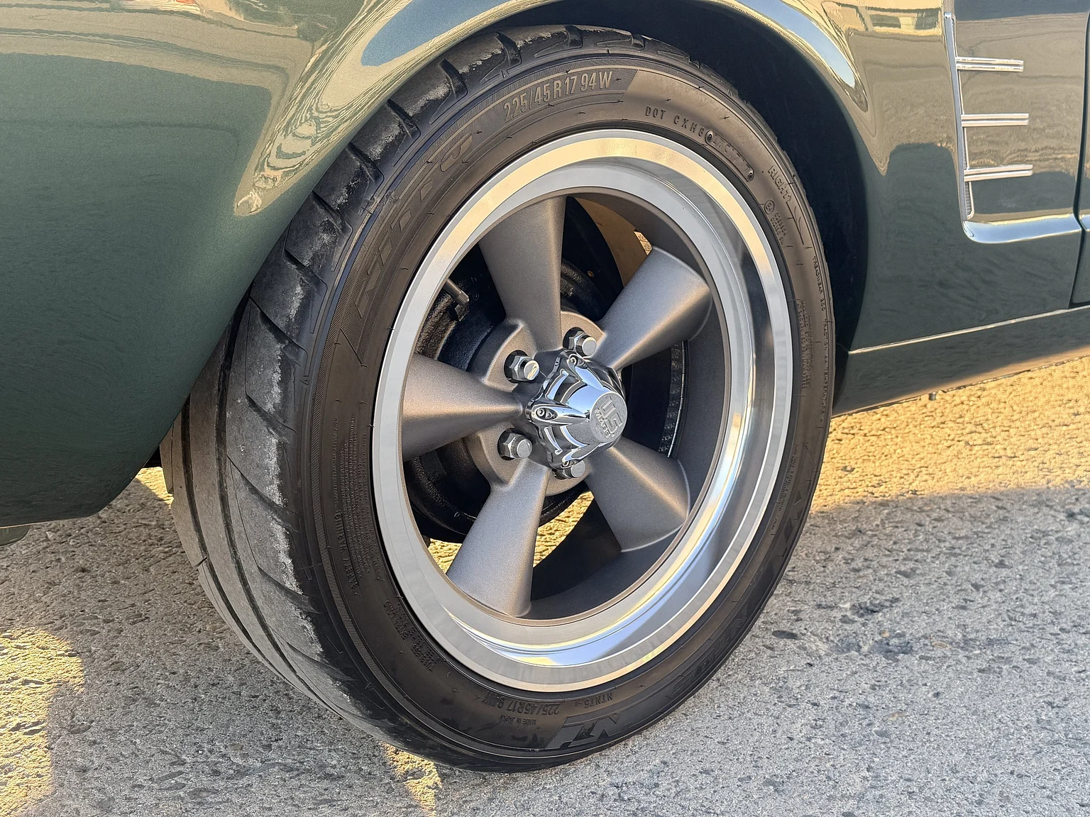 Aussenfoto 1966 Ford Mustang HT - Protouring / Supercharged (26)