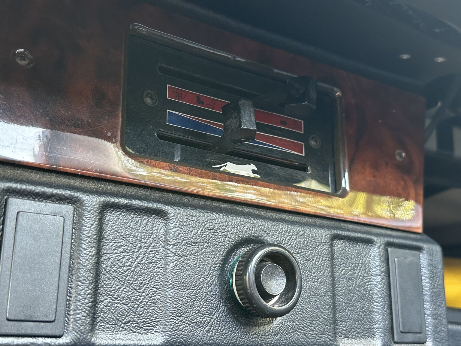 Interiörbild 1988 Panther Kallista