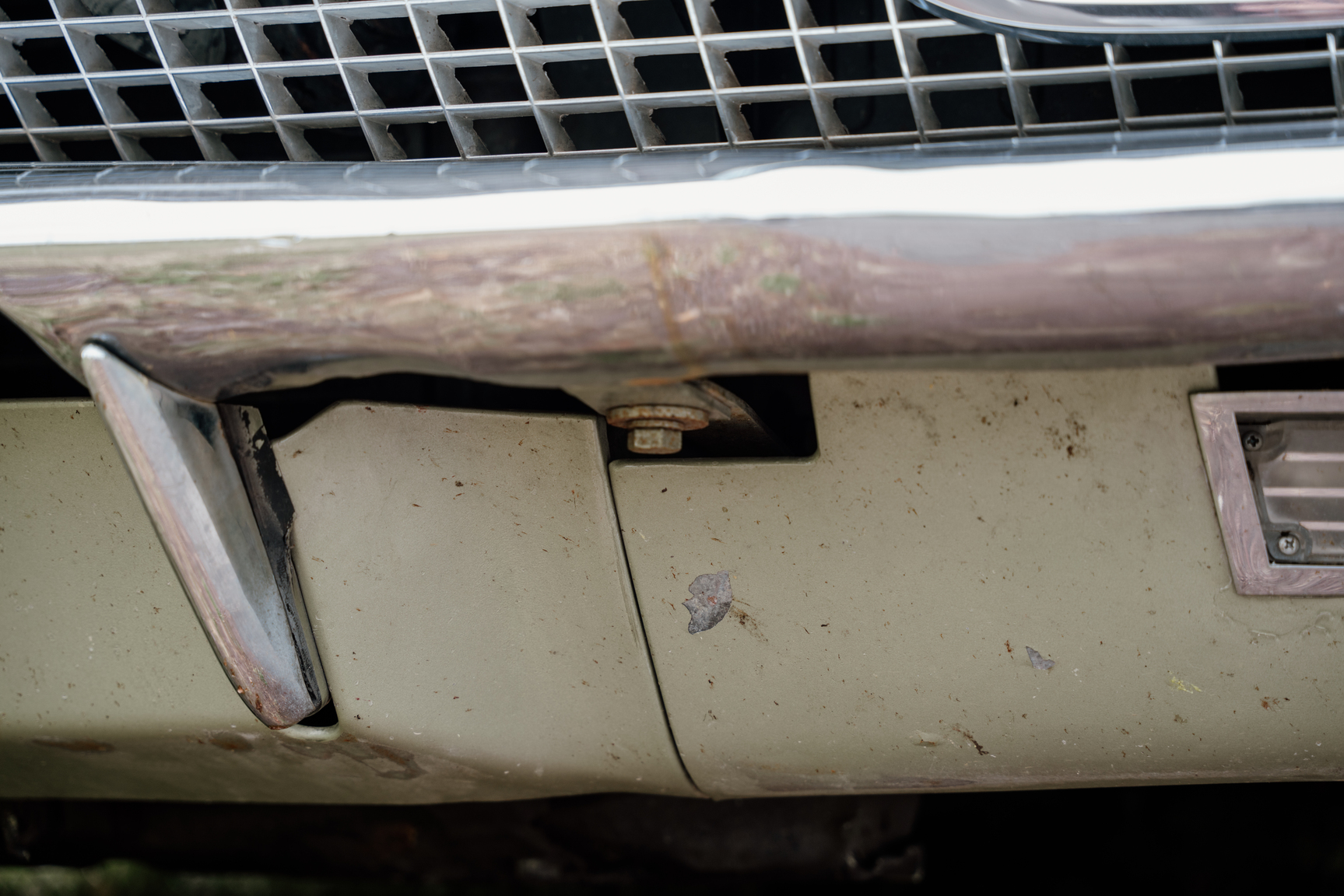 Exterior image of 1966 Ford Thunderbird 6.4 Landou Limited Edition