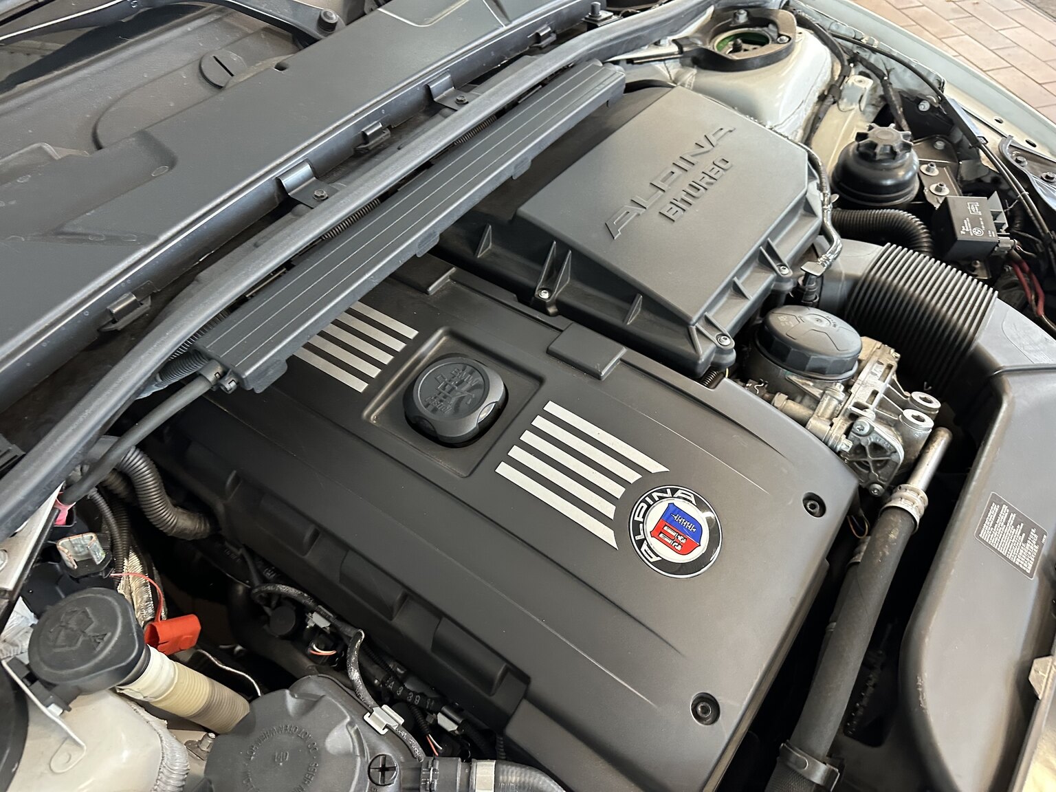 2012 ALPINA B3 GT3 Switch-Tronic, Mekanik