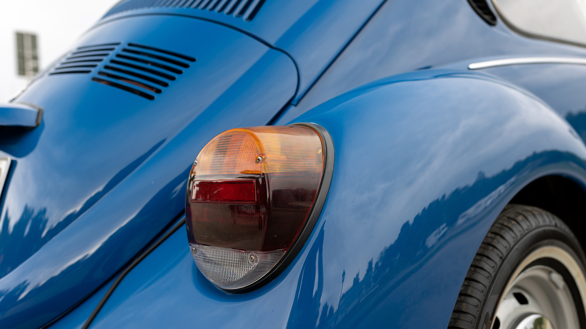 Exterior image of 1973 Volkswagen Beetle 1303S 1600 (14)