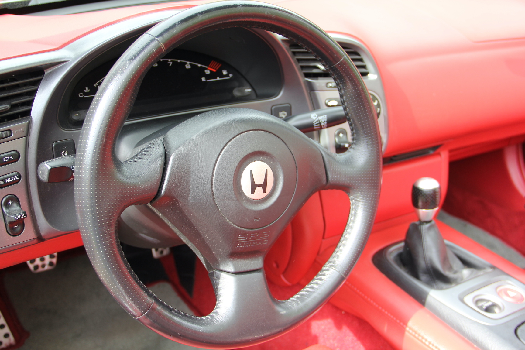 Innenraumfoto von 2003 Honda S2000