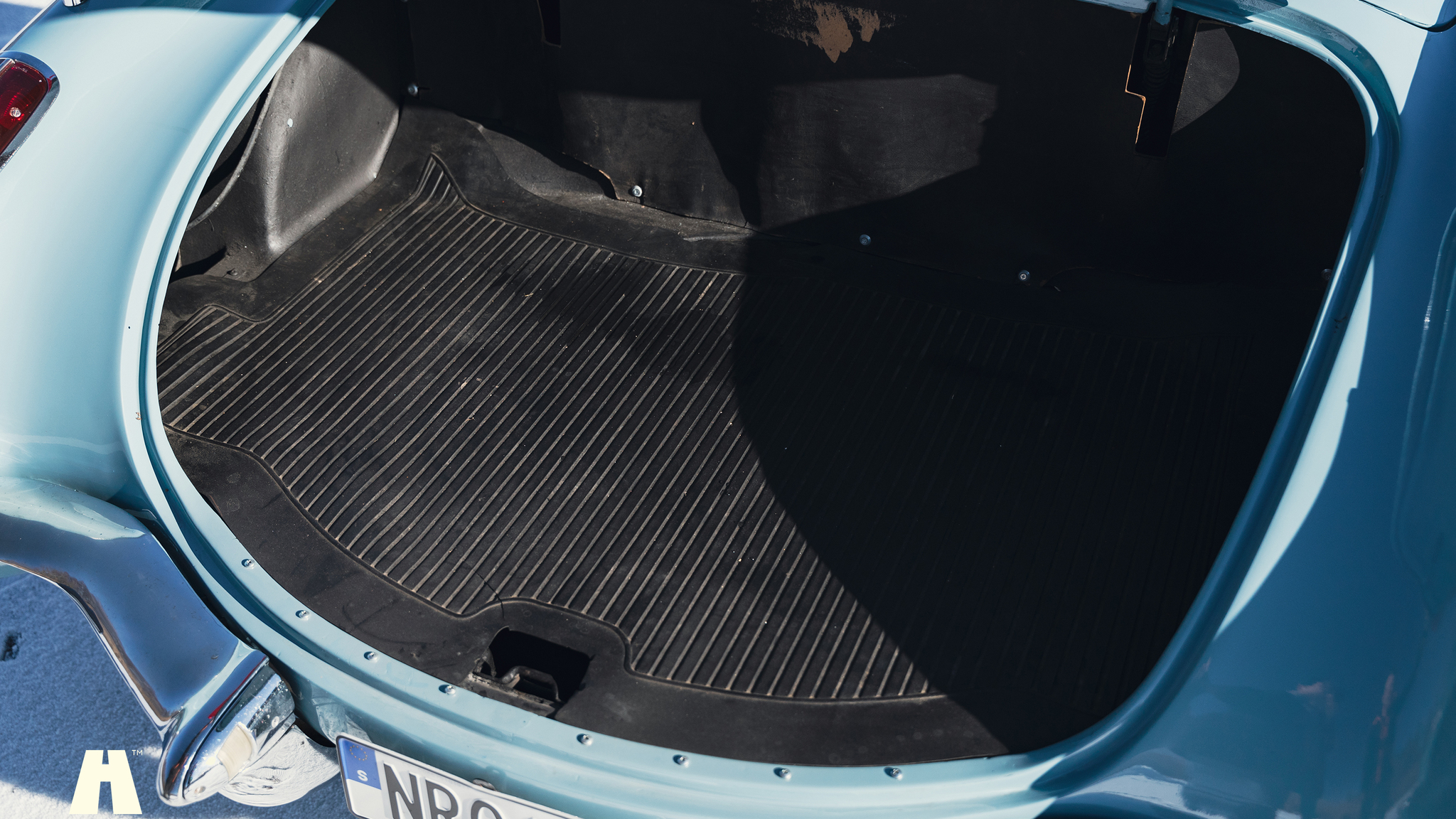 Interior image of 1960 Chevrolet Corvette