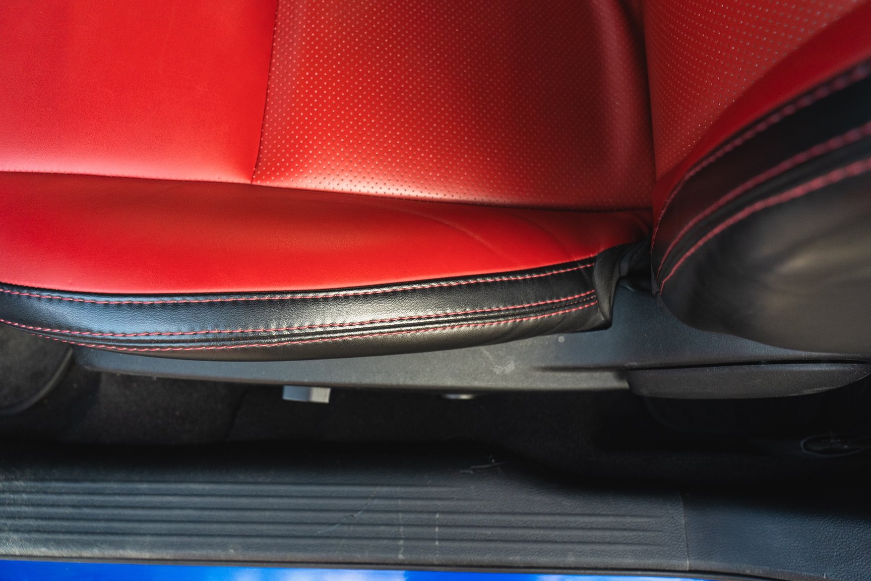 Interior image of 2018 Dodge Challenger R/T 392