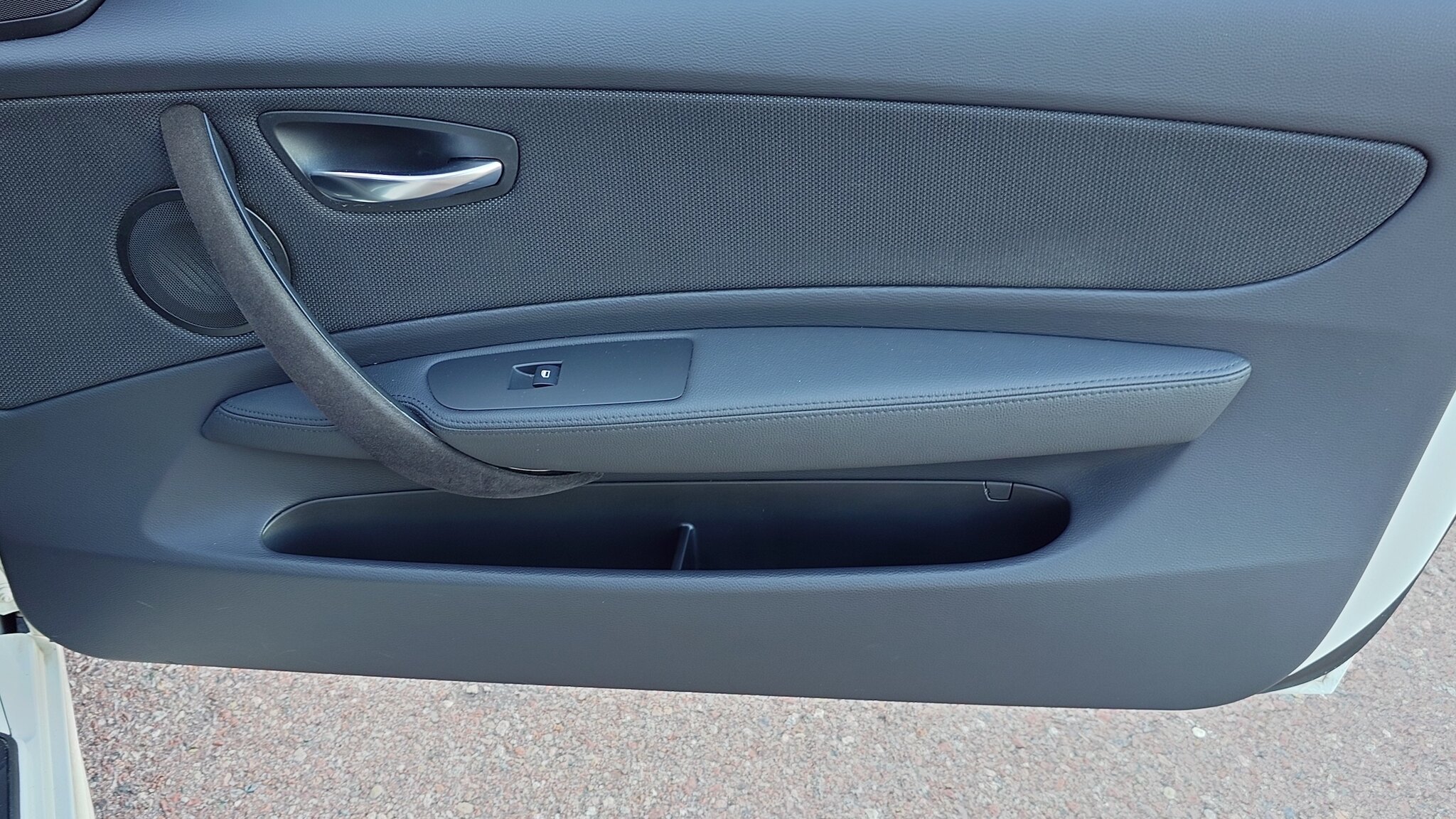 Interior image of 2011 BMW 135i Coupé 