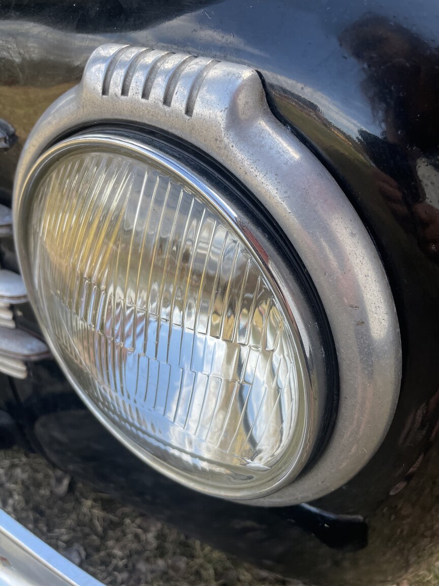Exterior image of 1947 Volvo PV 444