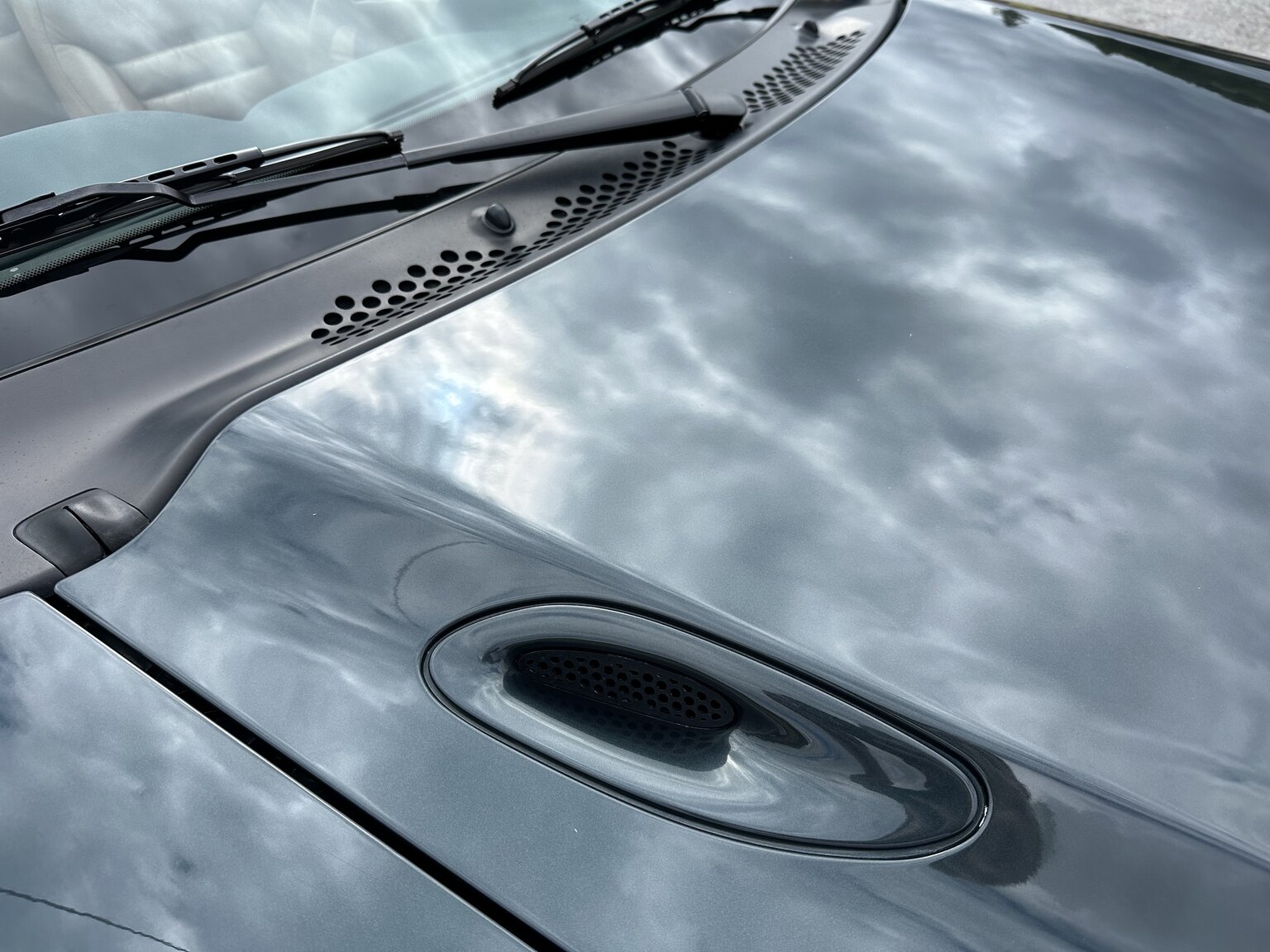 Exterior image of 1998 Ford Mustang GT Convertible