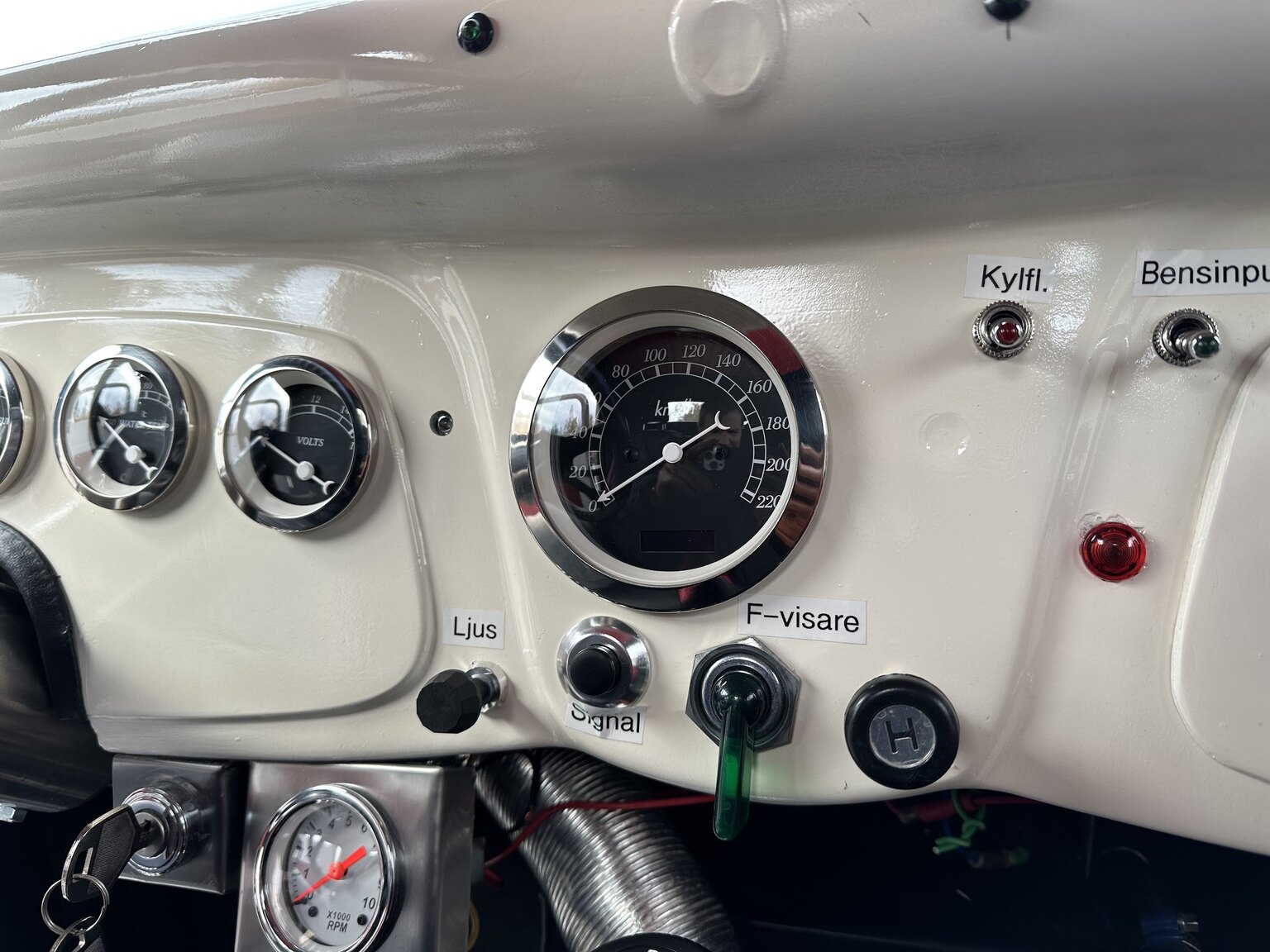 Interior image of 1934 Ford Pickup Hot Rod