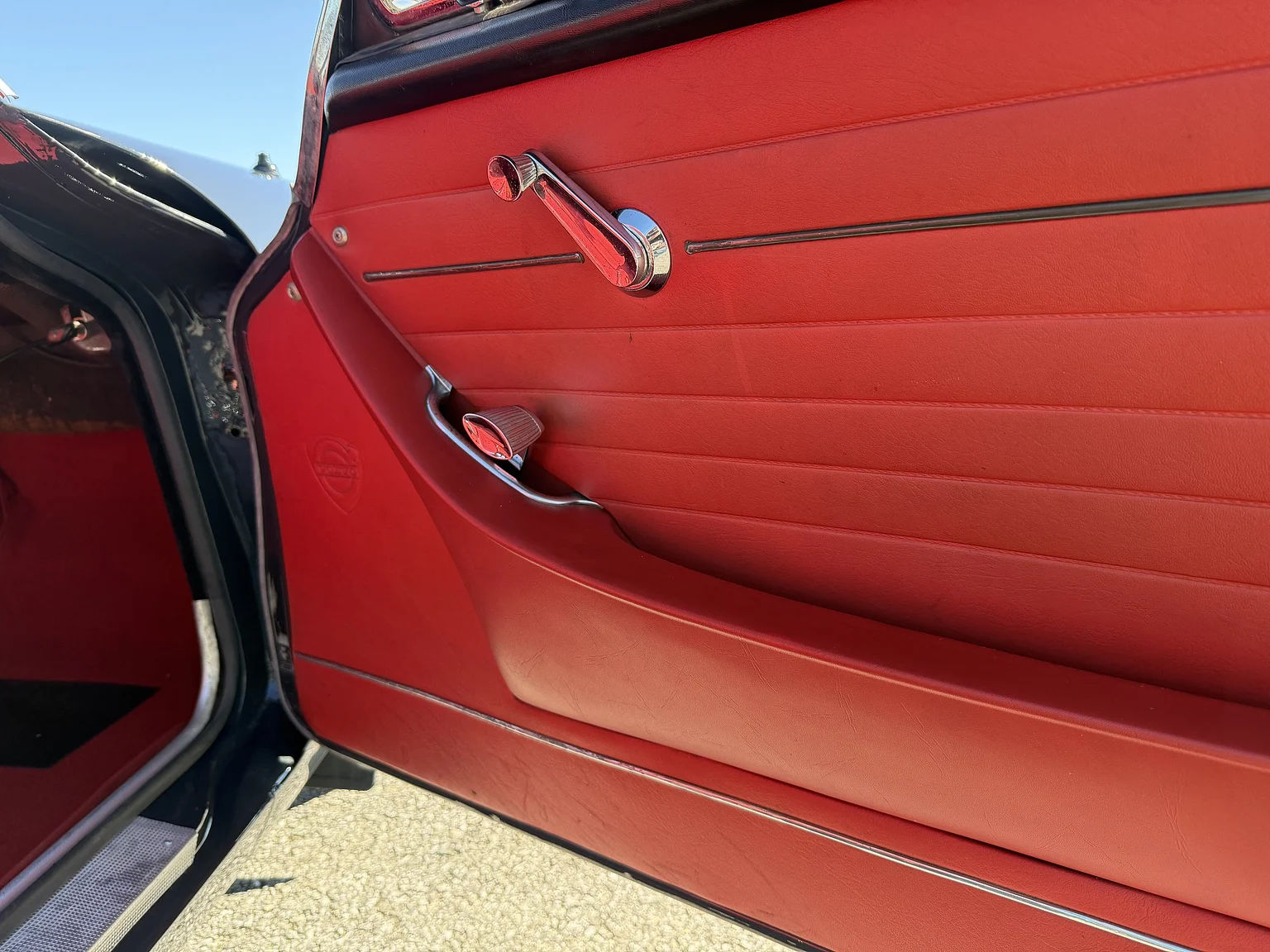 Innenraumfoto von 1966 Volvo P 1800S (32)