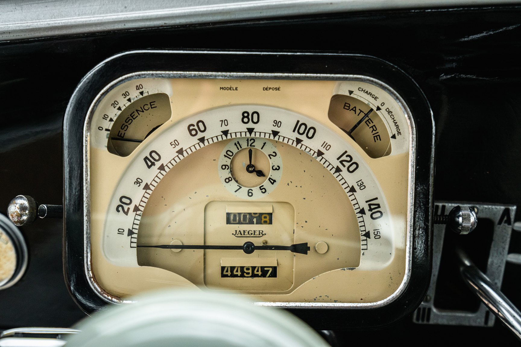 Interior image of 1951 Citroën Berline 11 Sport