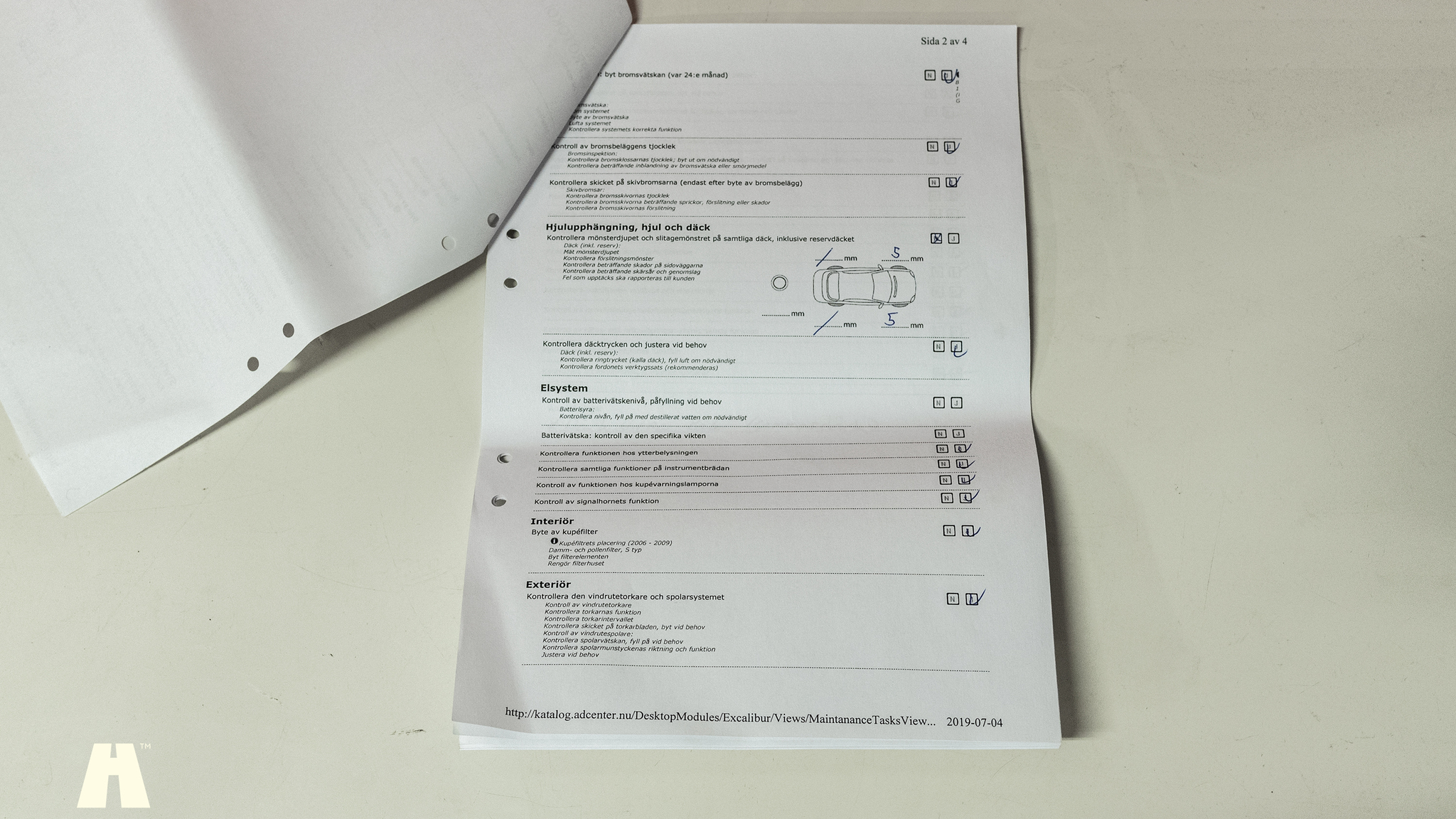 Dokumentation för 2008 Jaguar XKR (9)