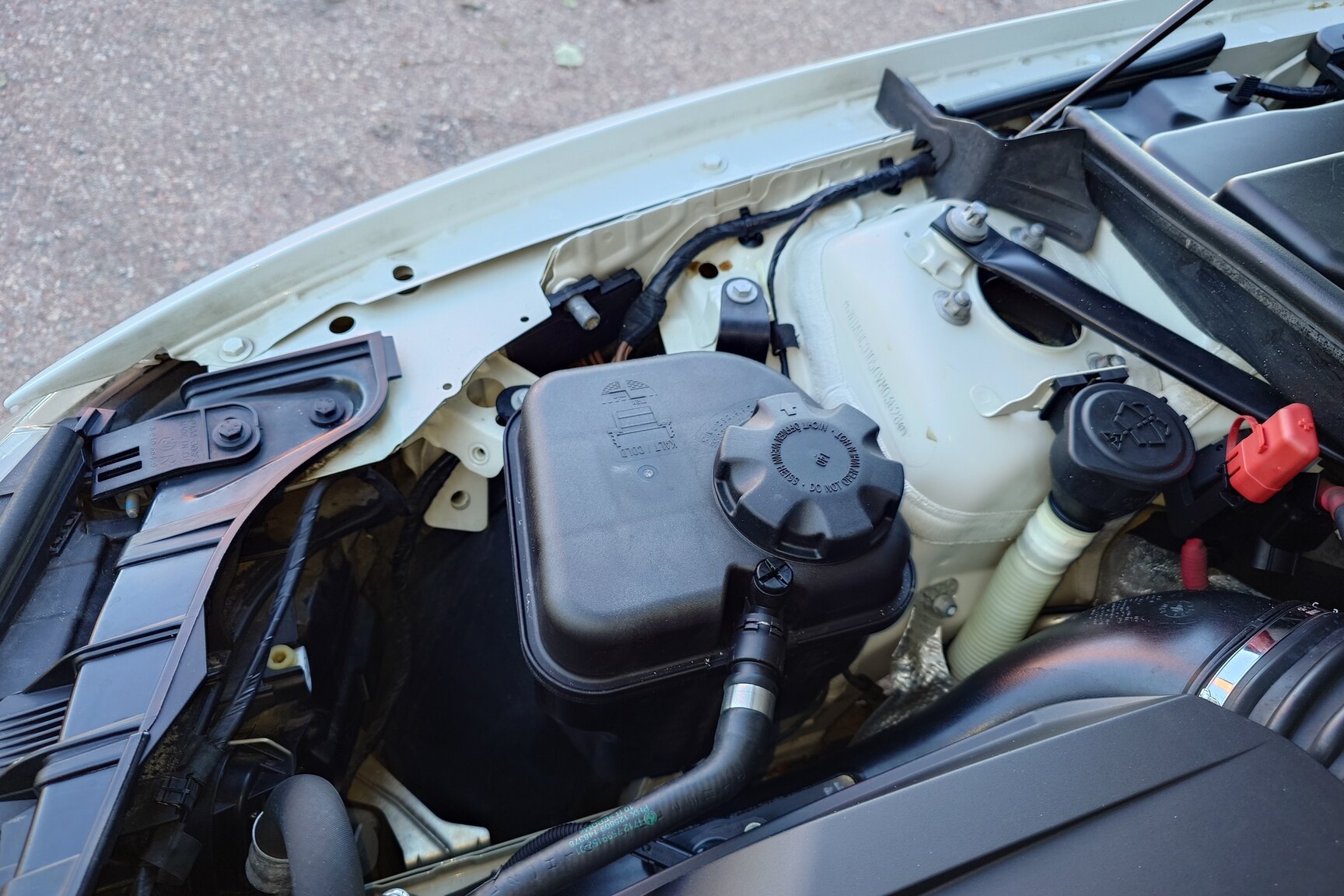 Image of 2011 BMW 135i Coupé  mechanics