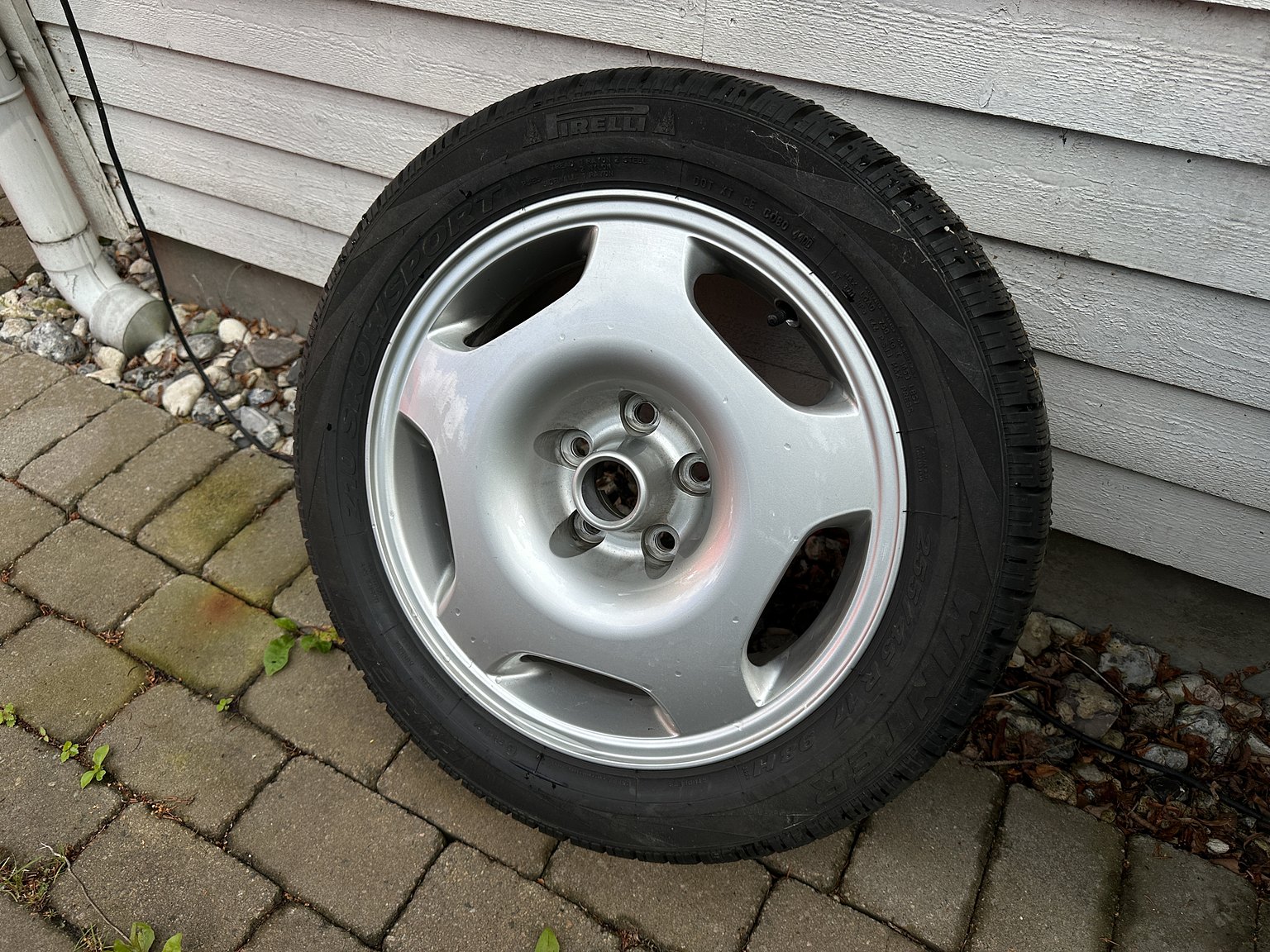Image of 2001 Jaguar XJR miscellaneous