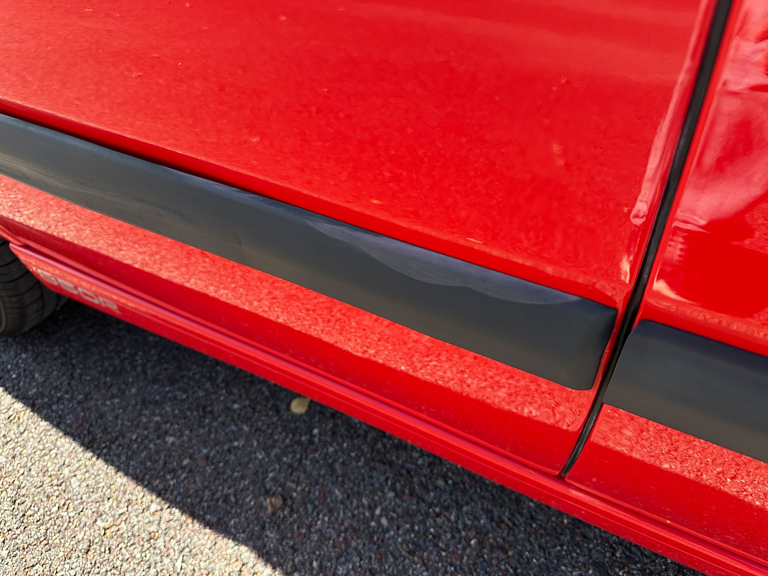 Exterior image of 1996 Volvo 850 R