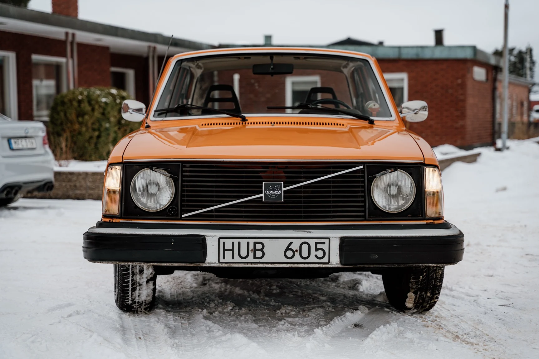 Exteriörbild på 1975 Volvo 242 2-dörrars coupé (5)