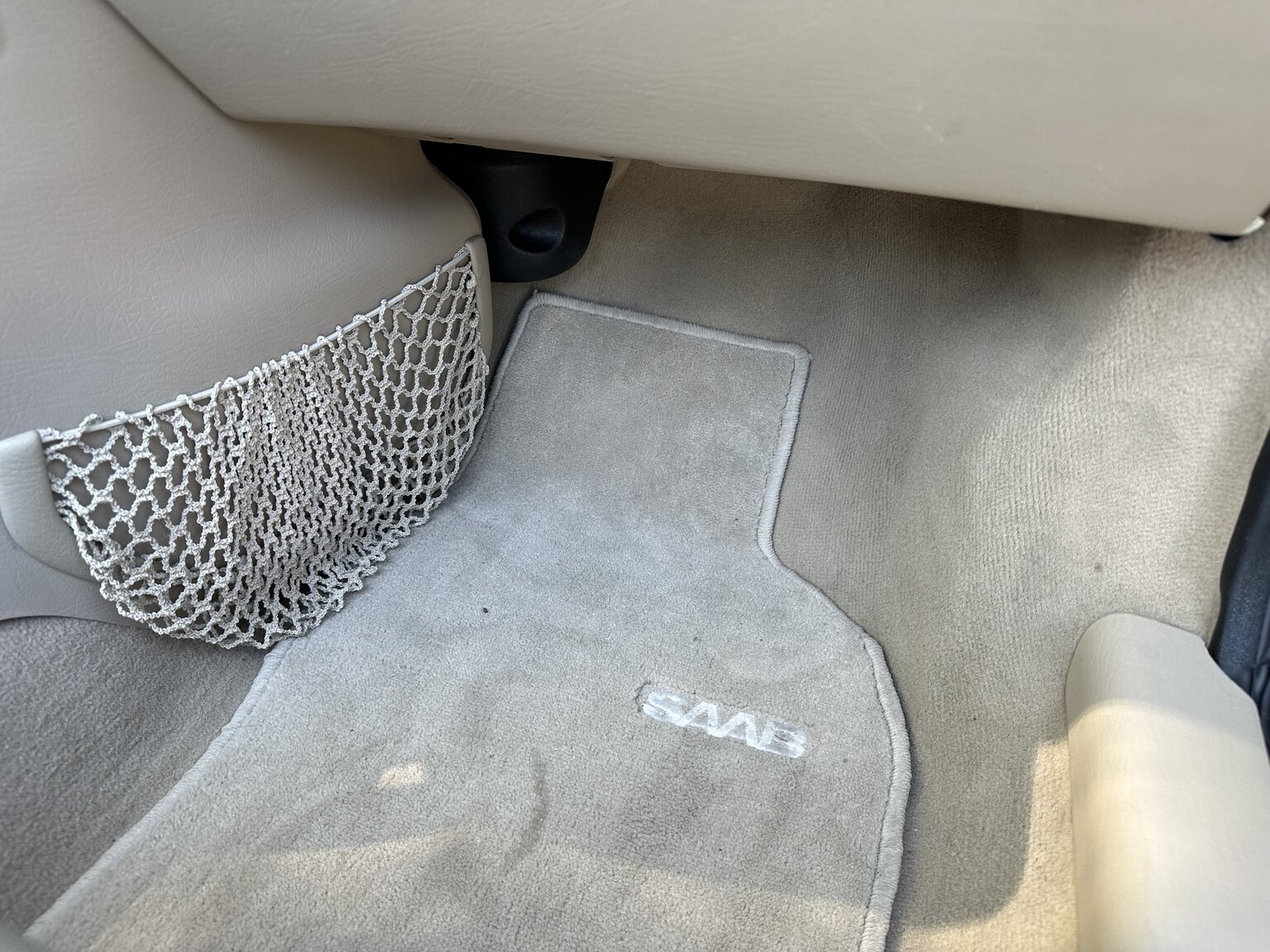 Interiörbild 2003 SAAB 9-3 Aero Turbo Cabriolet