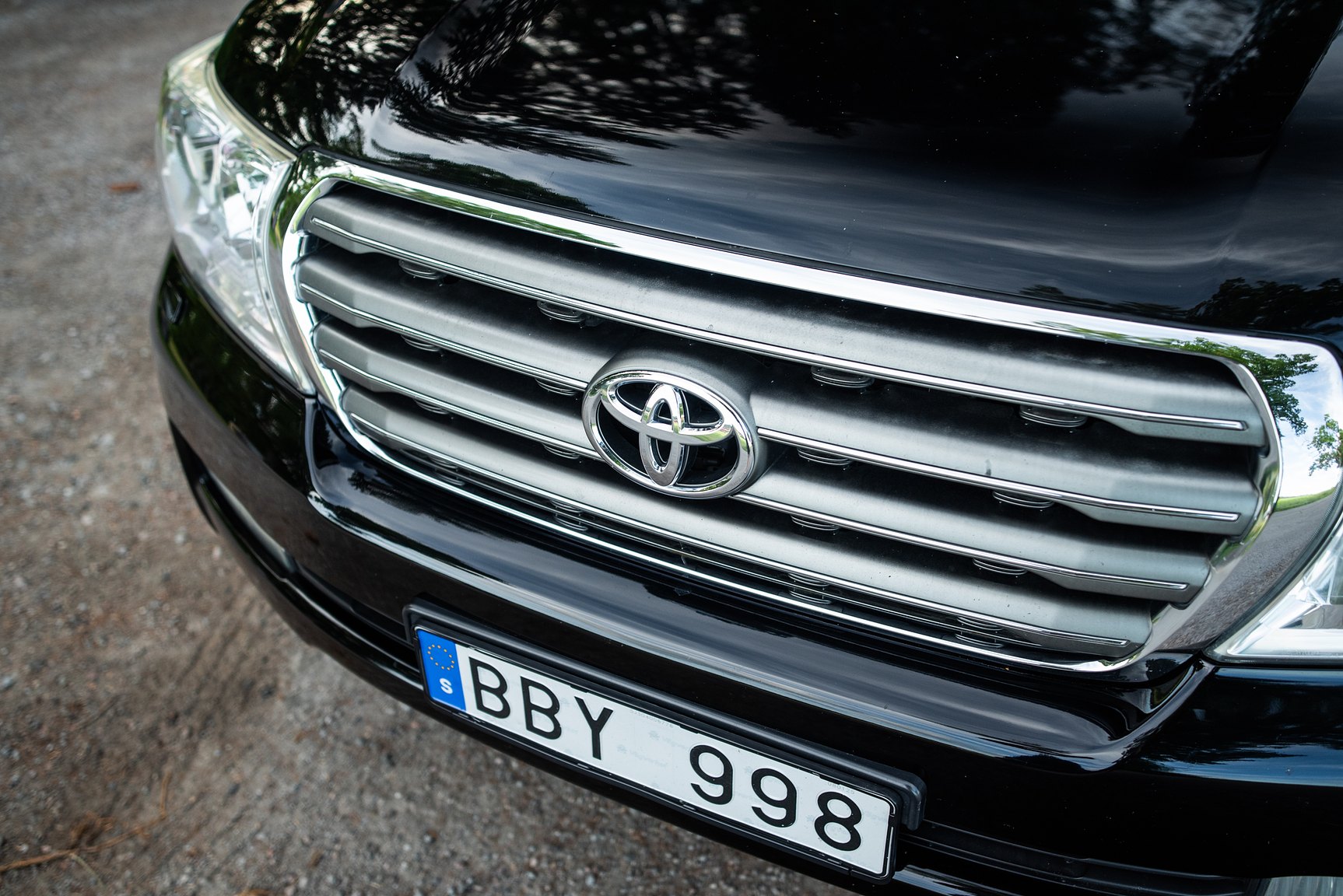 Exterior image of 2008 Toyota Land Cruiser 4.5 4WD V8