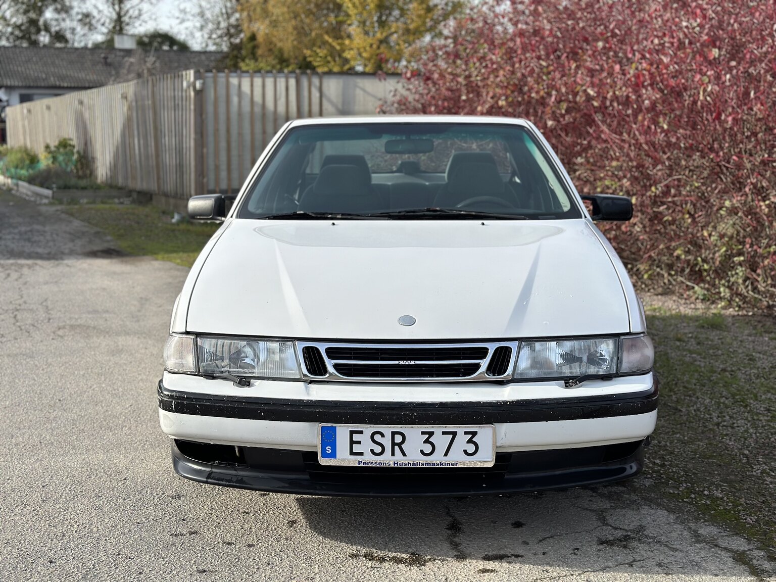 Exterior image of 1996 SAAB 9000
