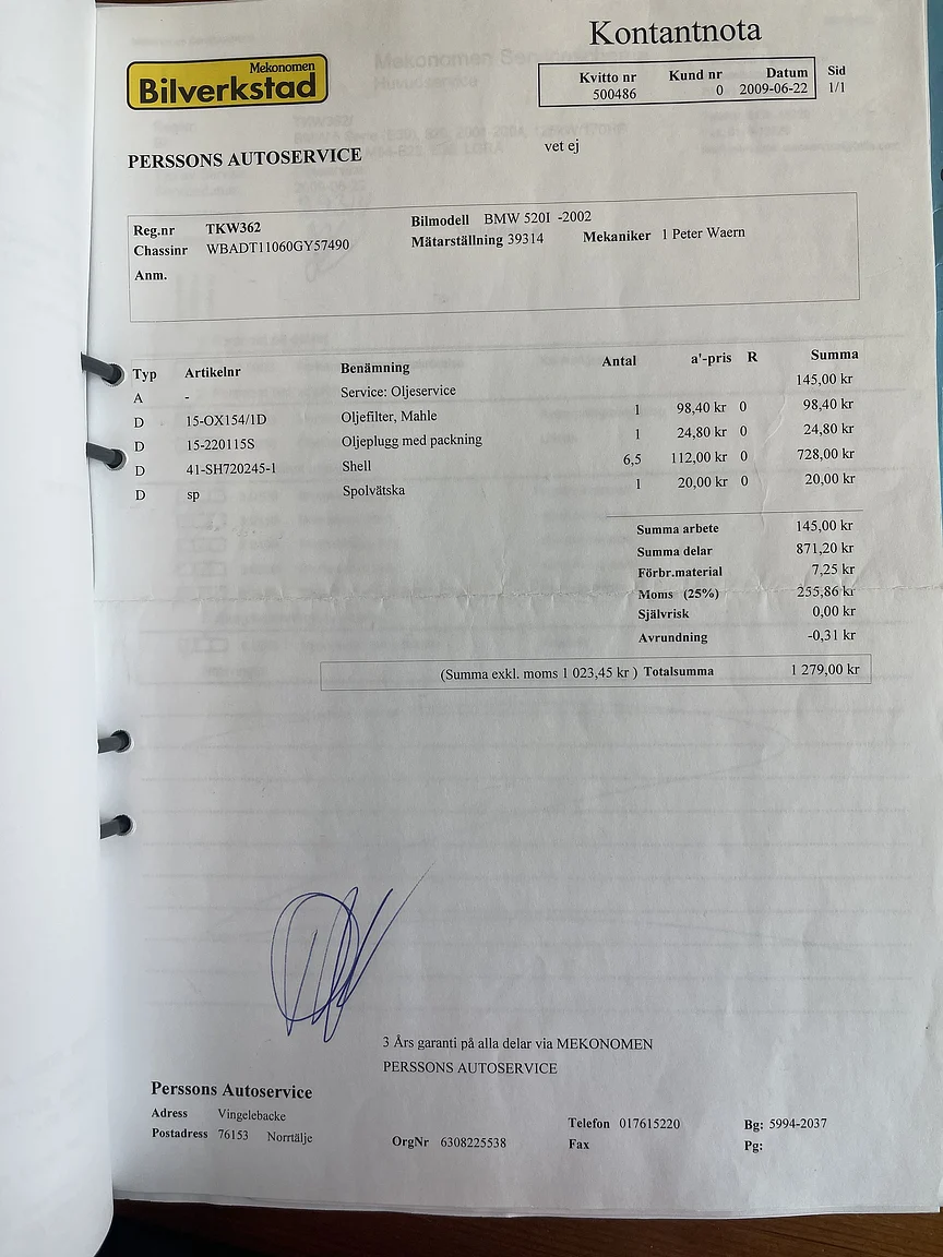 Documentation for 2002 BMW 520i (4)