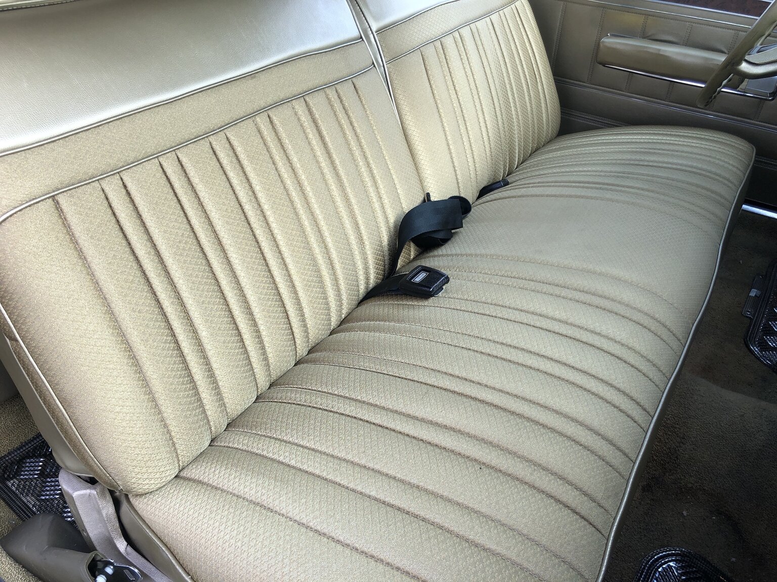 Interior image of 1972 Dodge Polara Custom