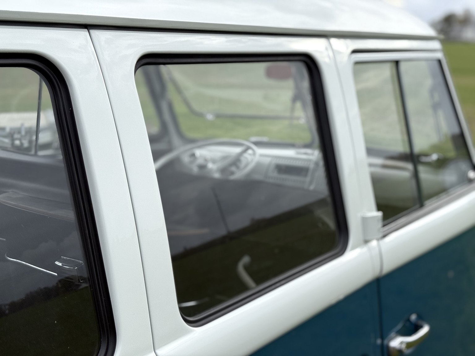 Exteriörbild på 1967 Volkswagen T1 Kleinbus