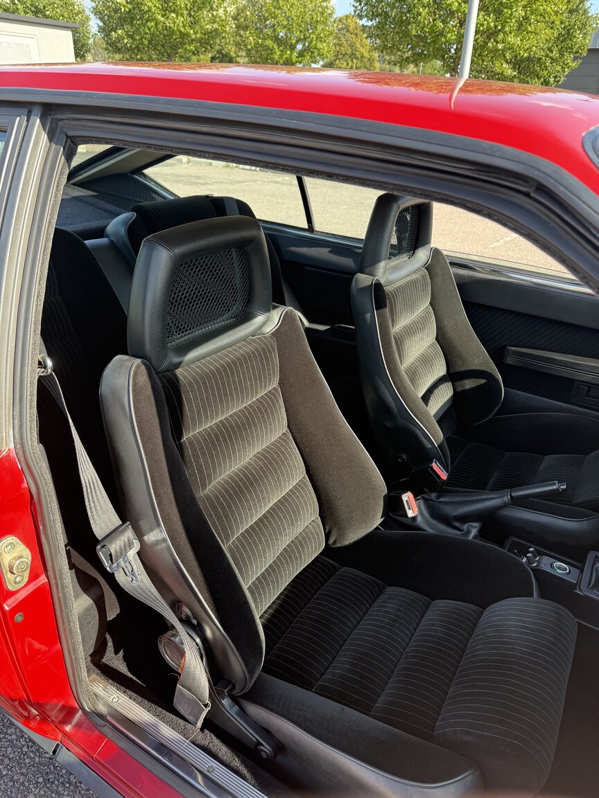 Interior image of 1986 Alfa Romeo Alfetta GTV 2.0