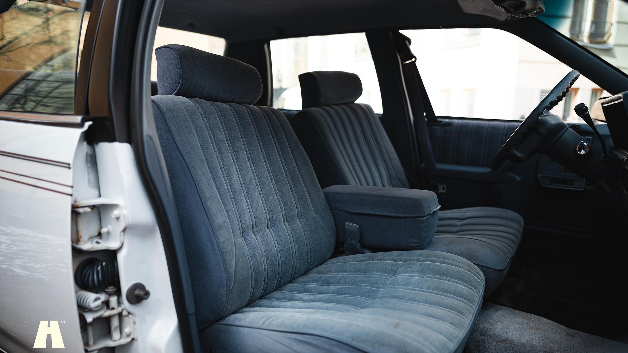 Innenraumfoto von 1994 Oldsmobile Cutlass Ciera Sedan 3.1 (24)