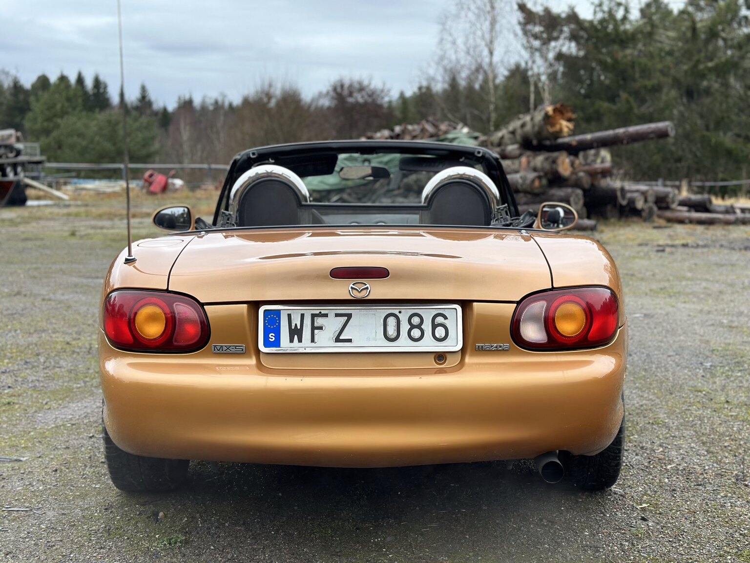 Aussenfoto 1998 Mazda Miata MX-5 NB