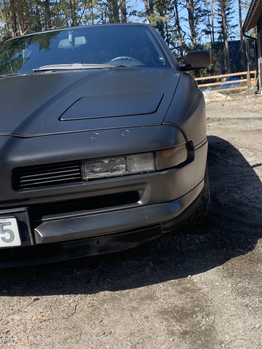 Exteriörbild på 1995 BMW 840i (35)