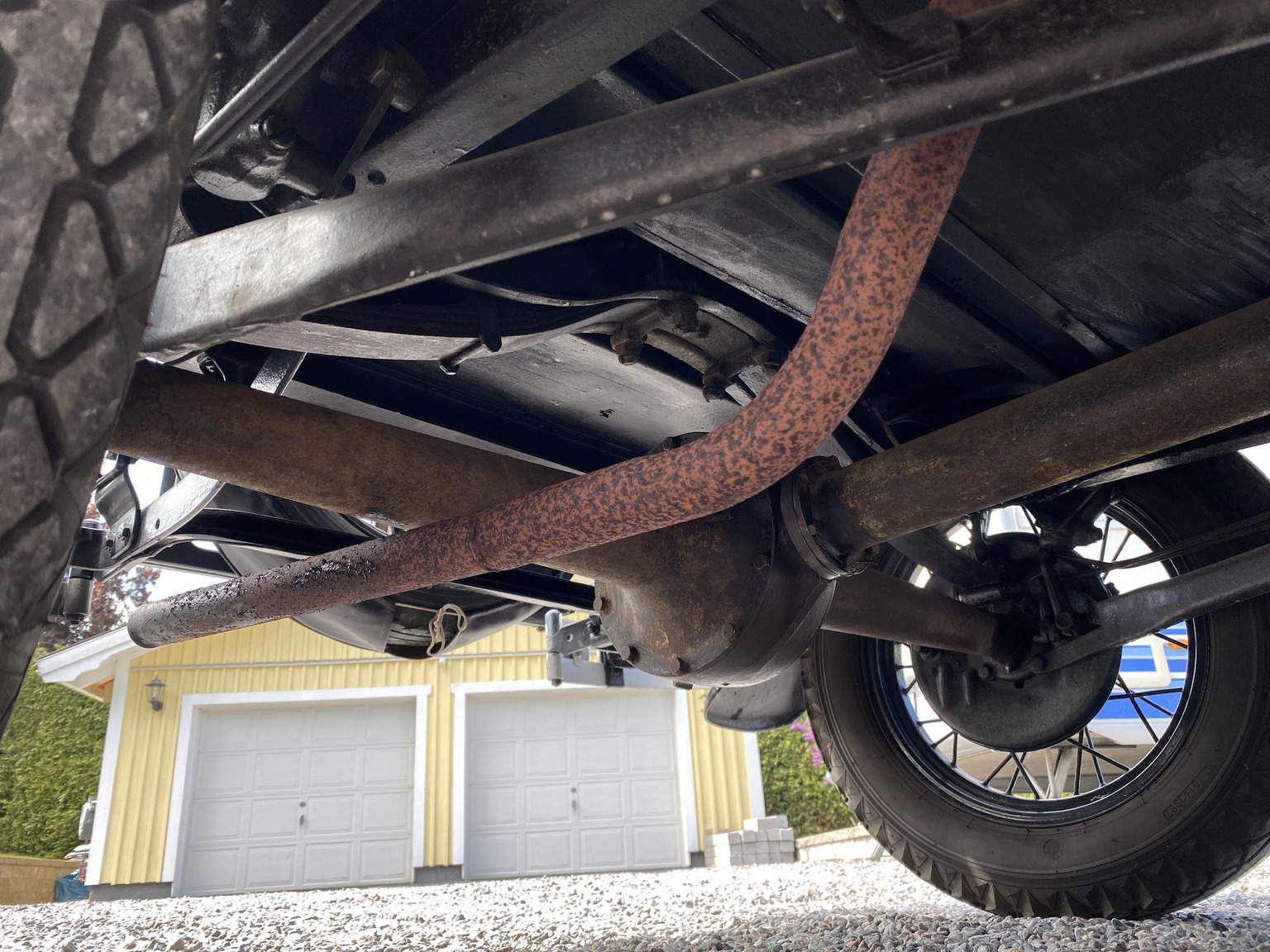 Image of 1931 Ford A Luxe Sedan (47) mechanics