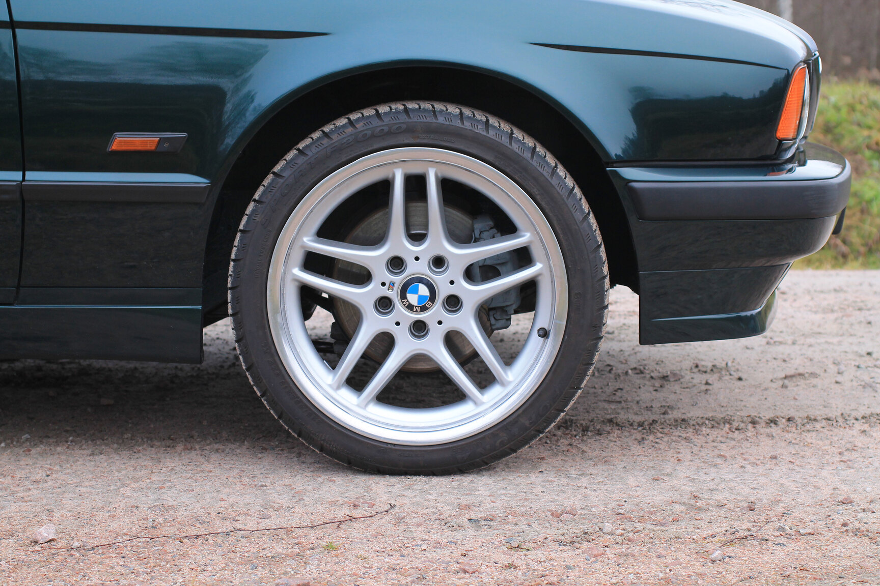 Exteriörbild på 1996 BMW 520i Touring