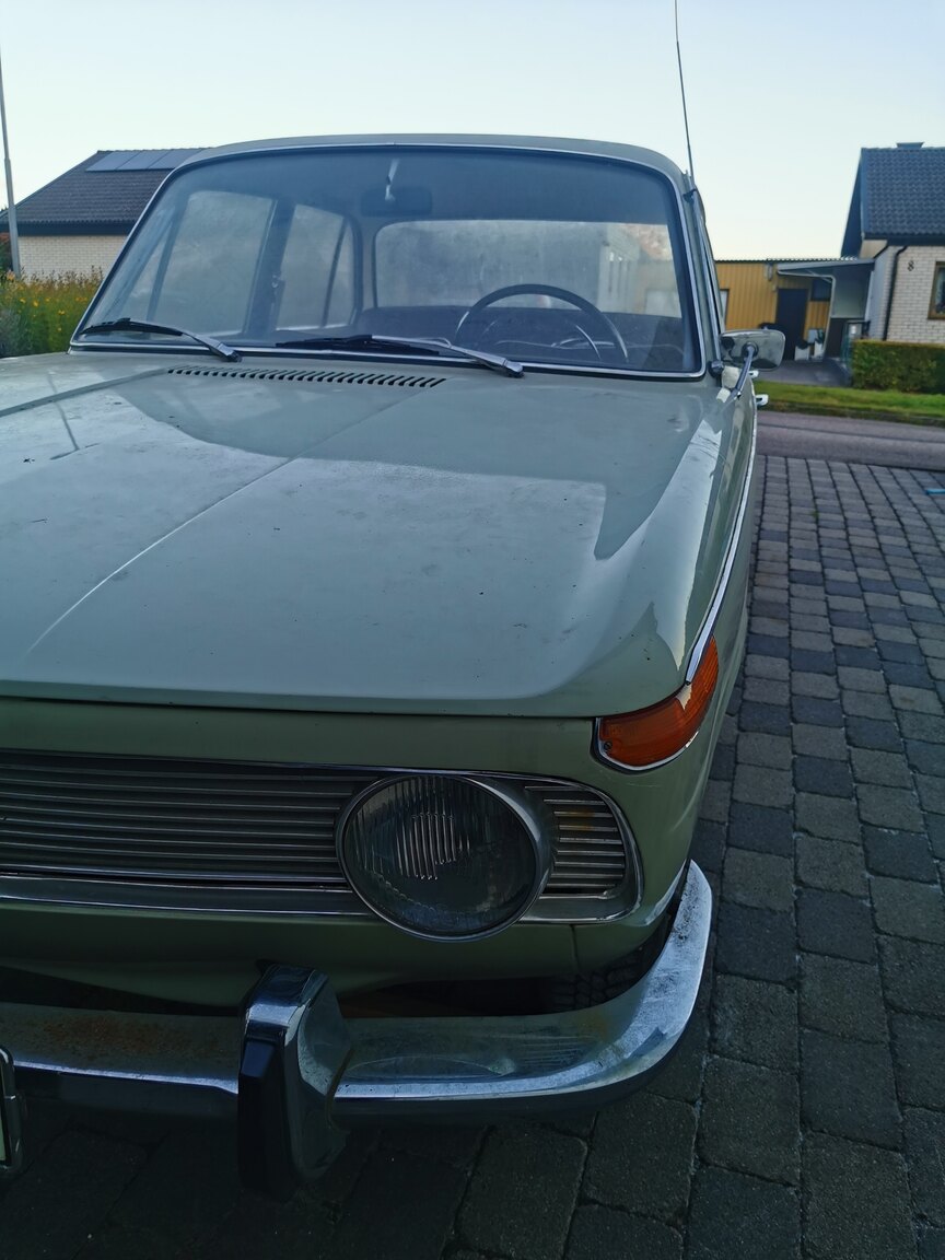 Exteriörbild på 1966 Renoveringsobjekt BMW 1800