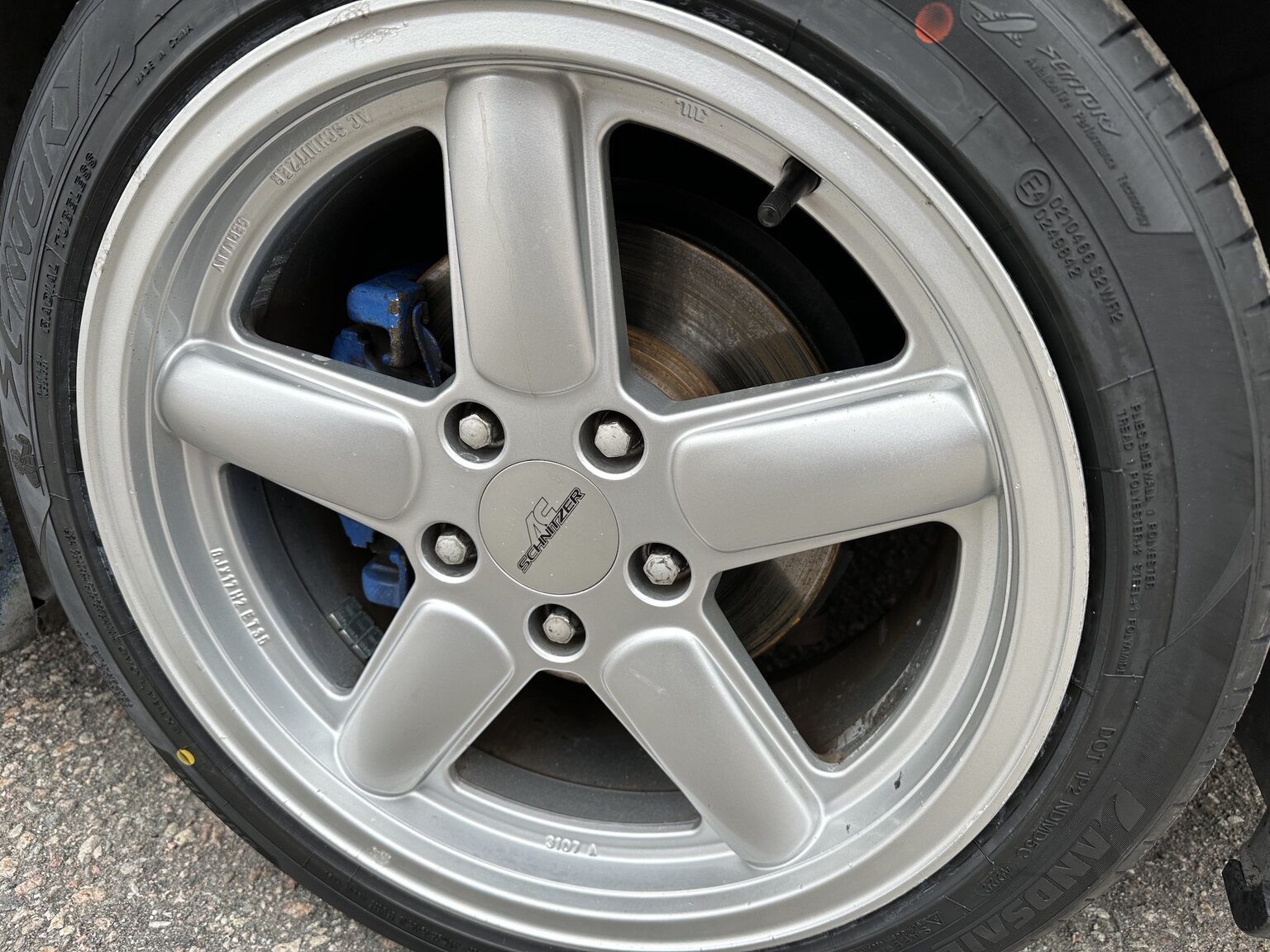 Aussenfoto 1996 BMW 328i Coupé E36 M-Sport (29)