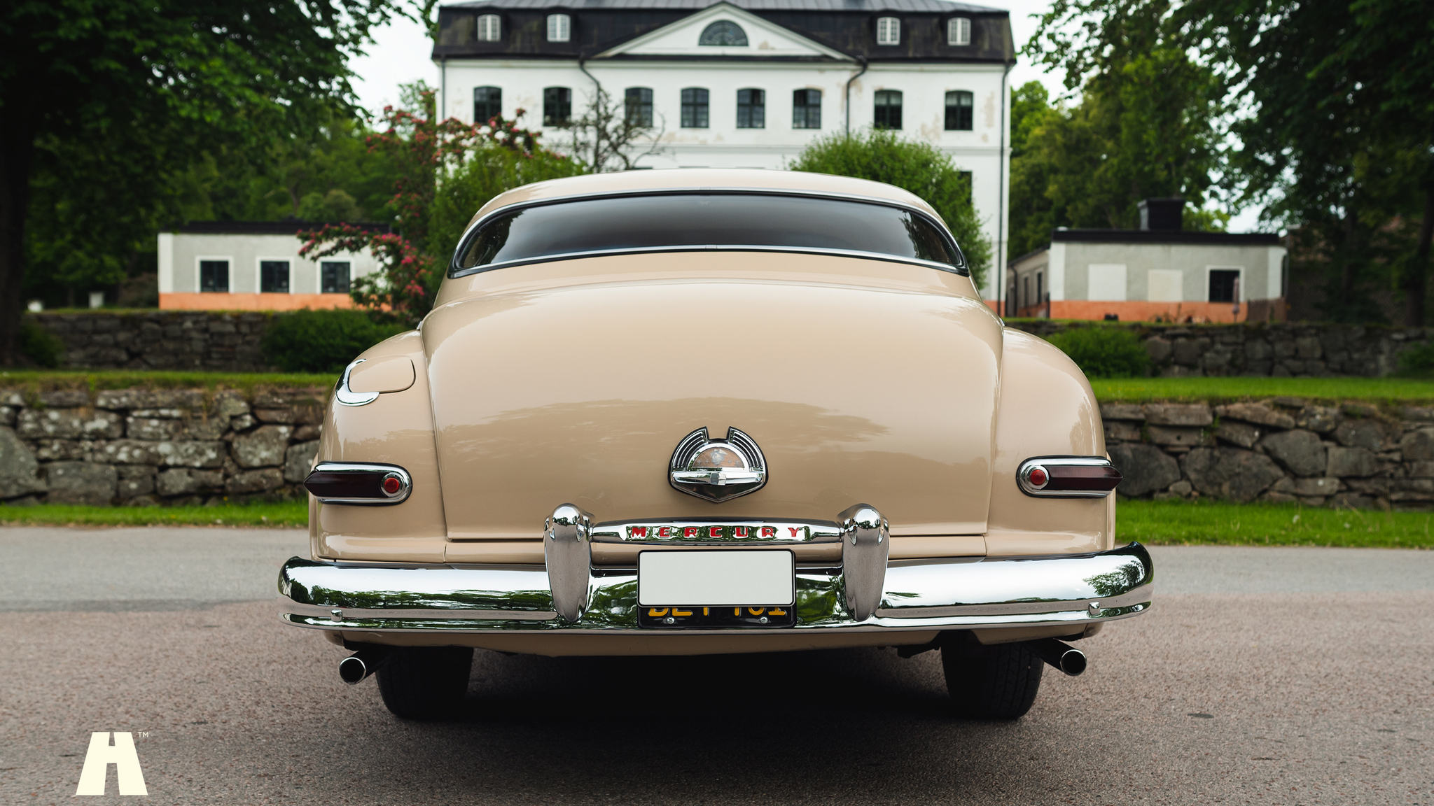Aussenfoto 1950 Mercury Eight Sport Sedan