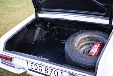 #<Image:0x00007f34fa751cd8>