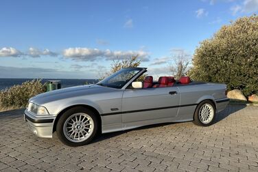 Exterior image of 1993 BMW 325 I CABRIO 