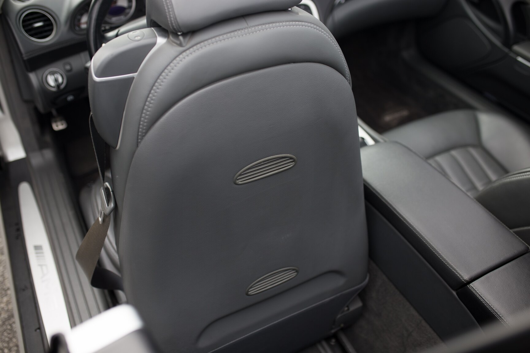 Interiörbild 2002 Mercedes-Benz SL55 AMG