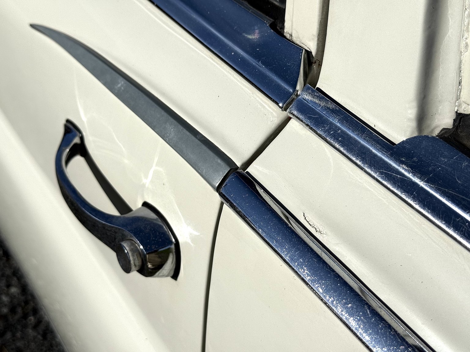 Exteriörbild på 1967 Mercedes-Benz 200D Safari