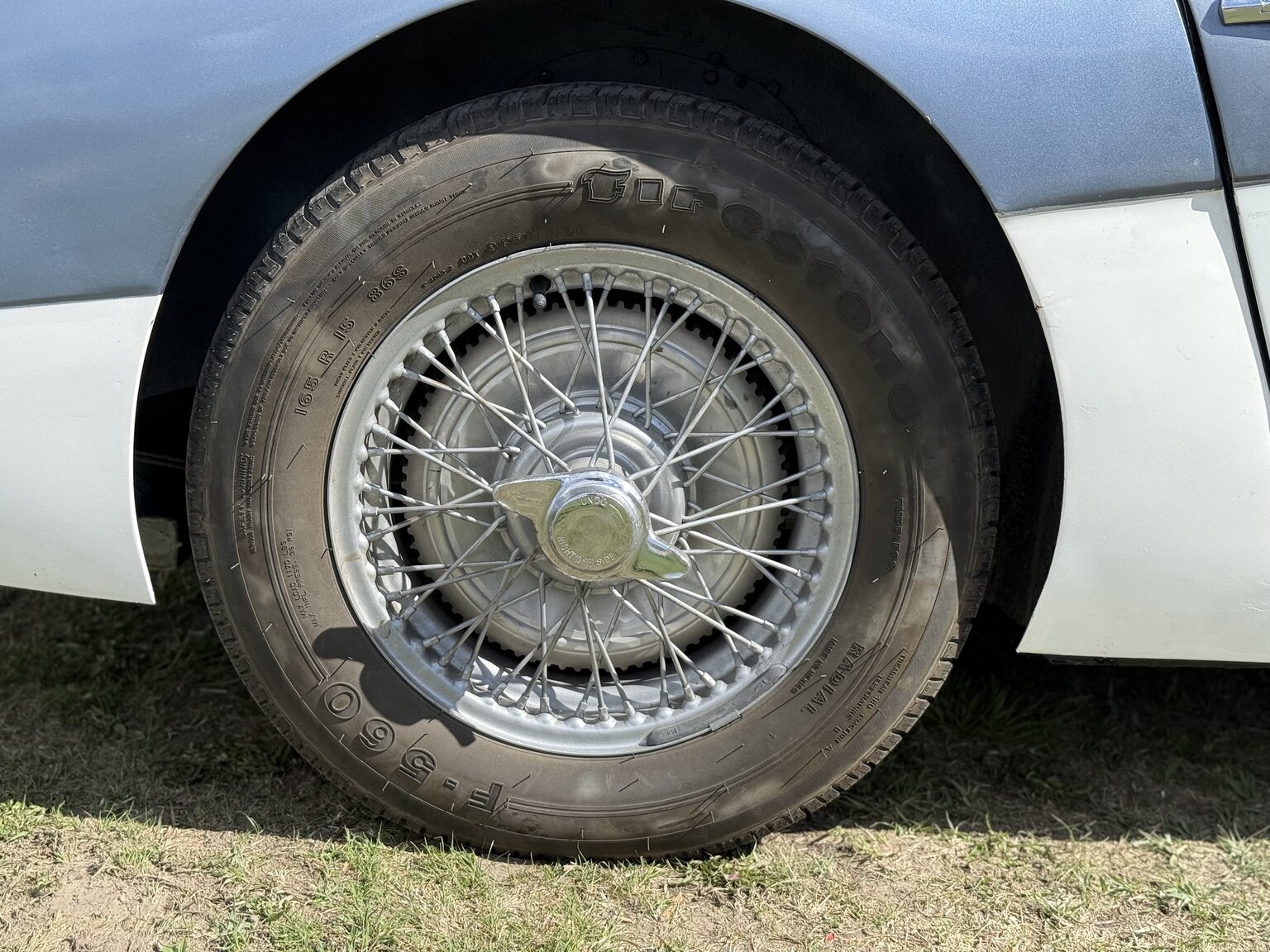 Exteriörbild på 1958 Austin-Healey 100-6