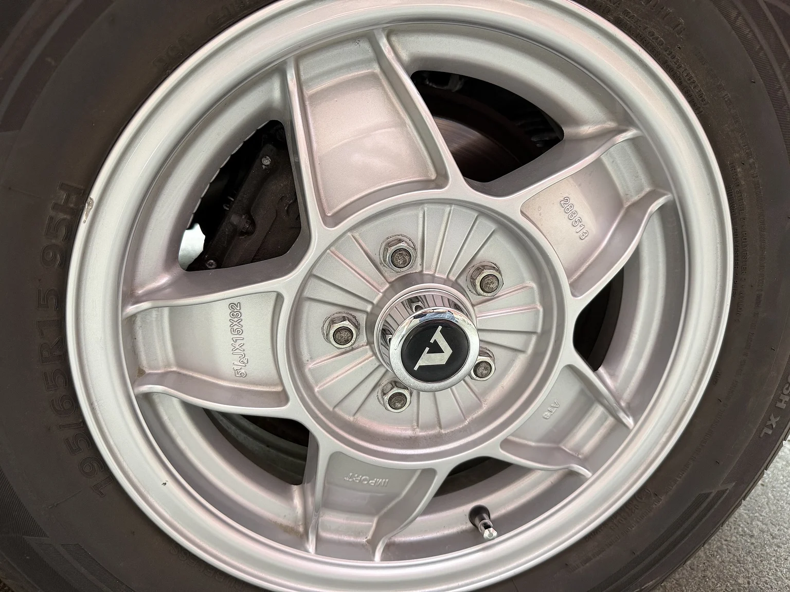 Aussenfoto 1970 Volvo 142 2.0 Automatic (28)