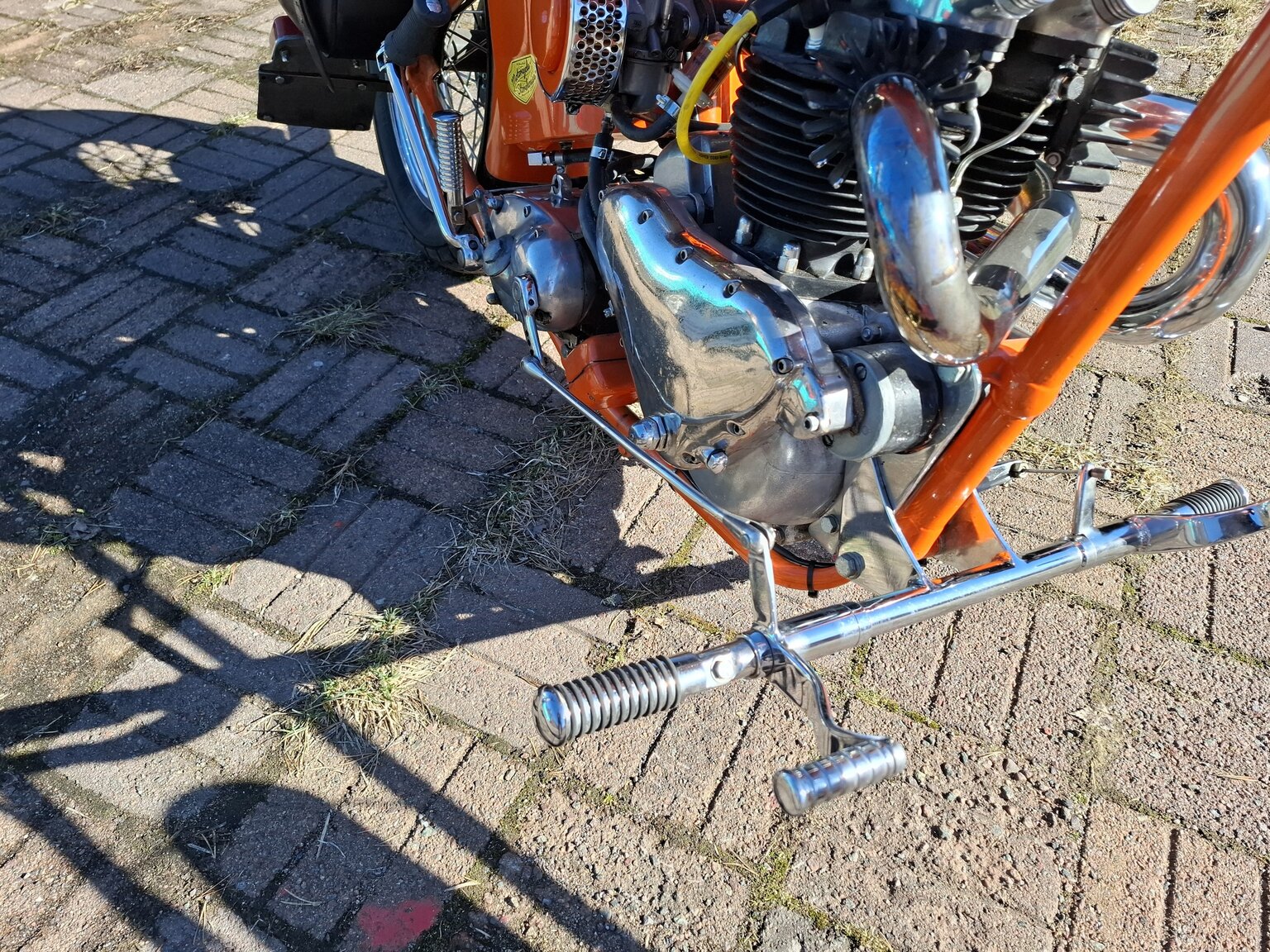 Exteriörbild på 1953 Triumph Thunderbird Chopper