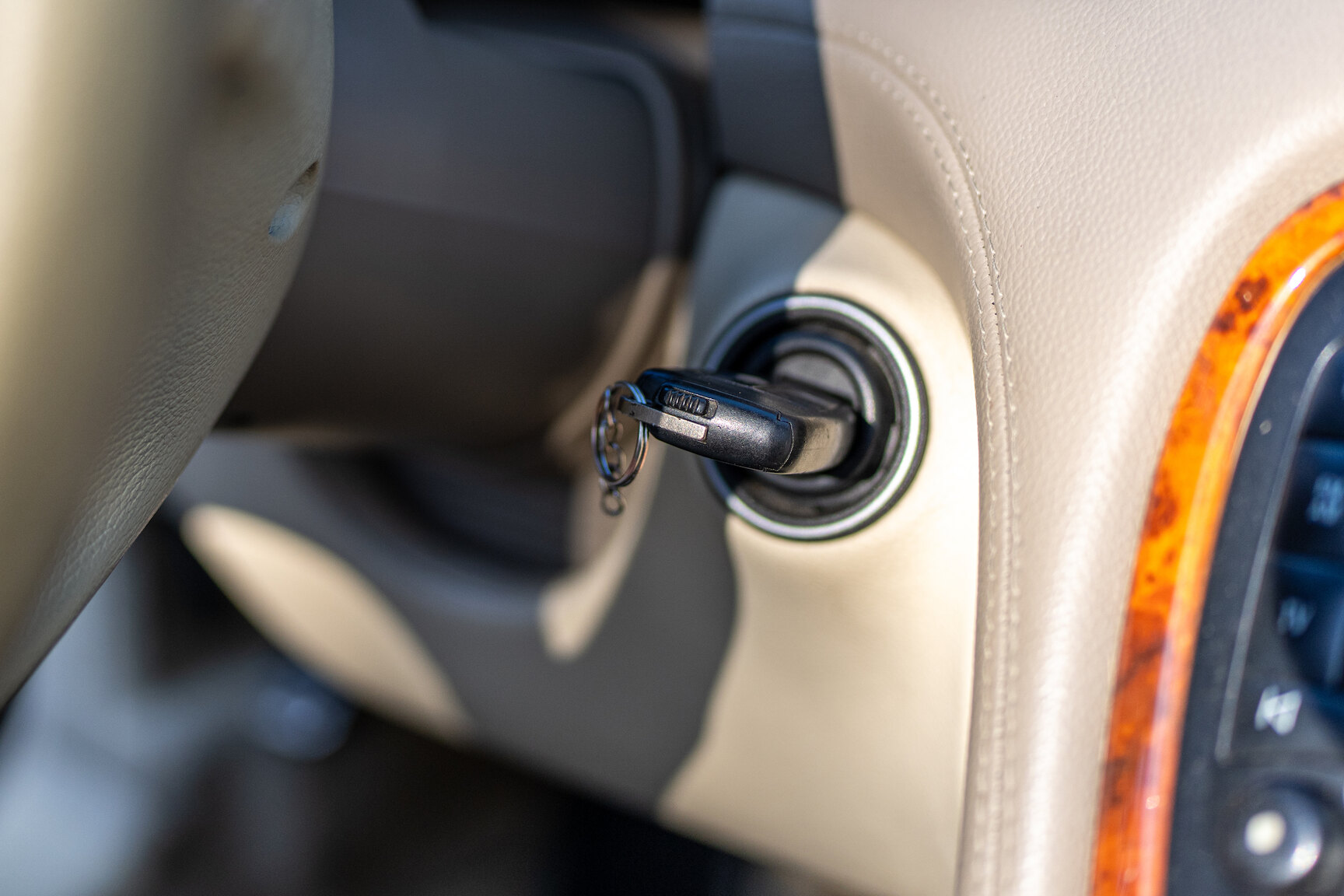 Innenraumfoto von 2002 Mercedes-Benz SL 500