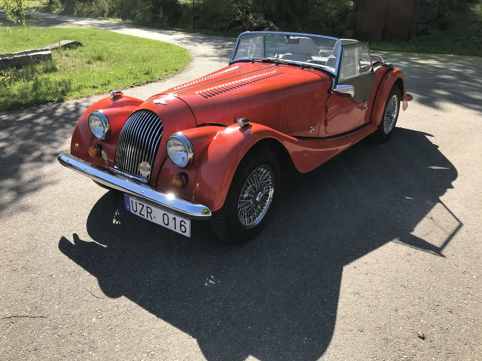 Exterior image of 1983 Morgan 4/4