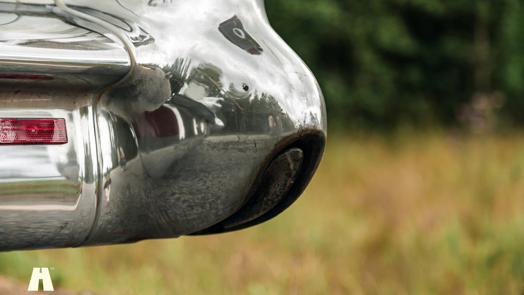 Exterior image of 1957 Buick Special Riviera (Model 46R) V8 (42)