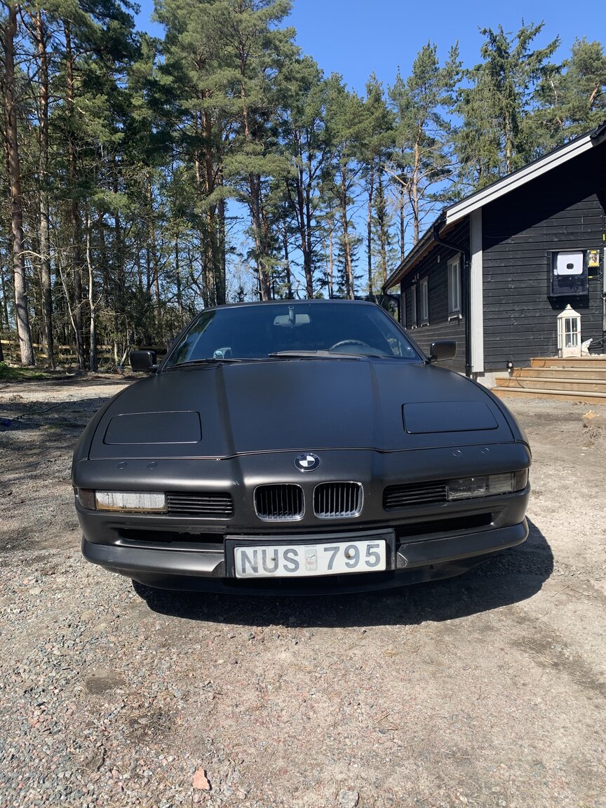 Exteriörbild på 1995 BMW 840i (17)